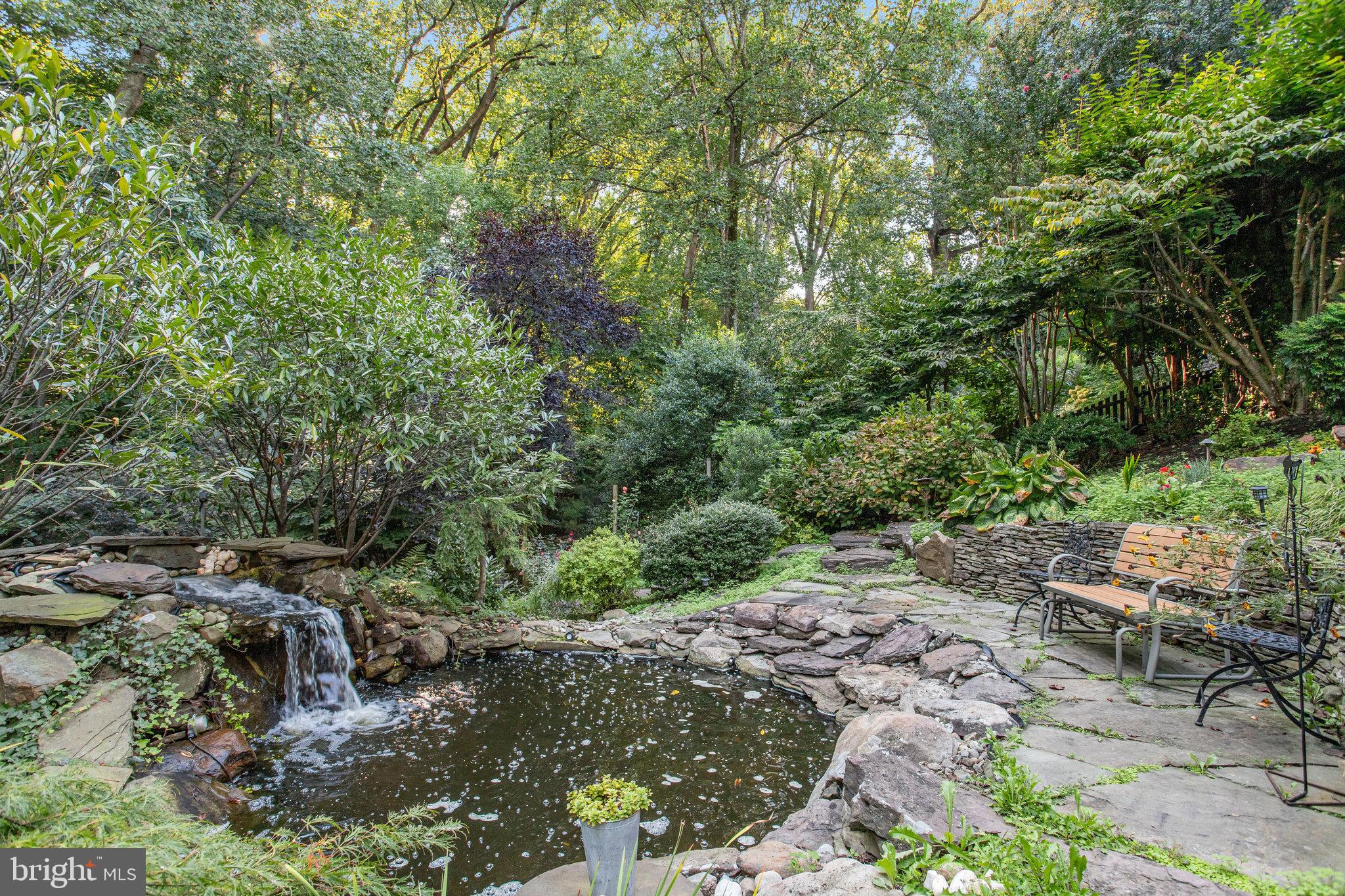 3444 Roberts LANE