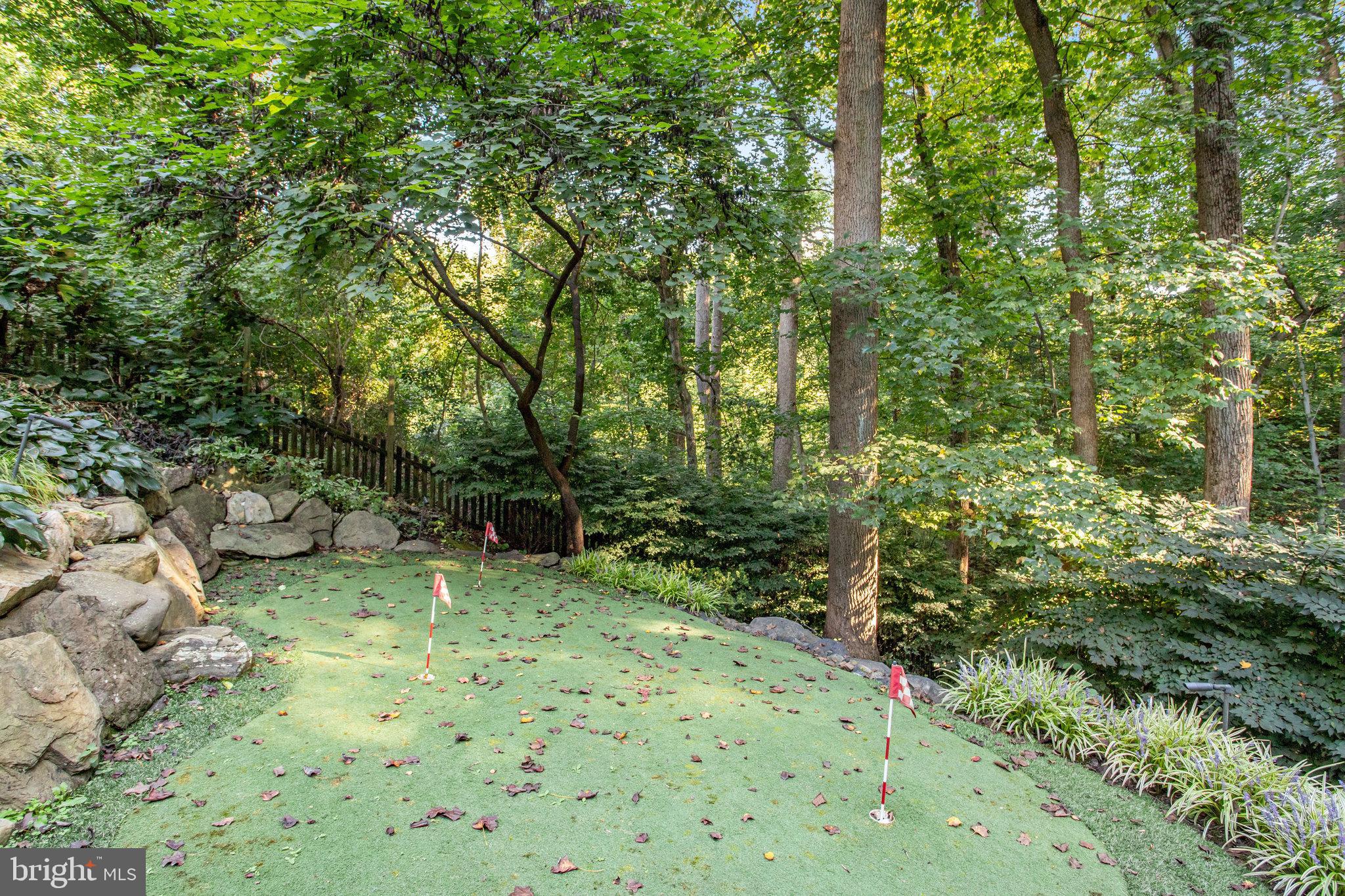 3444 Roberts LANE