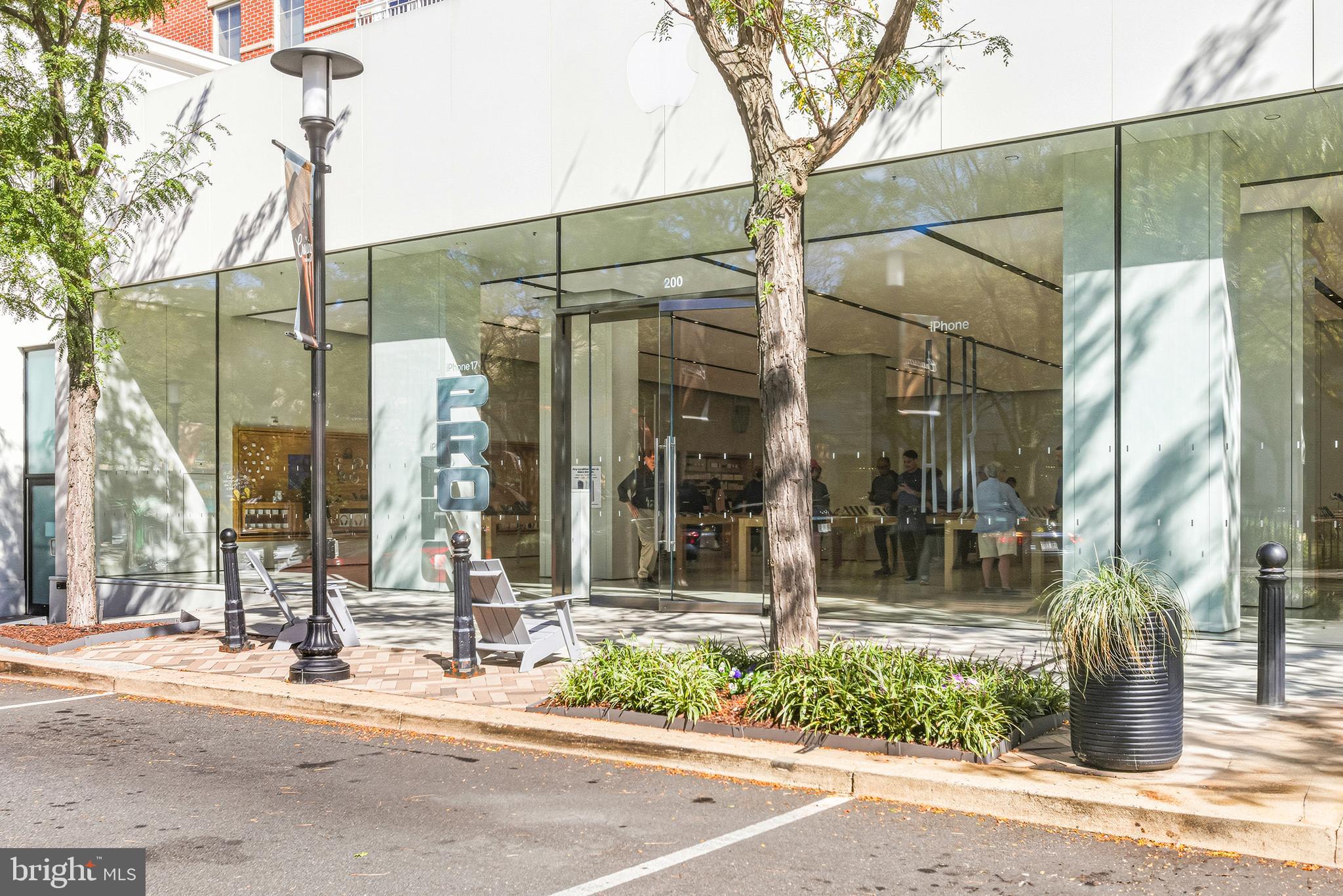 1220 N FILLMORE STREET 602