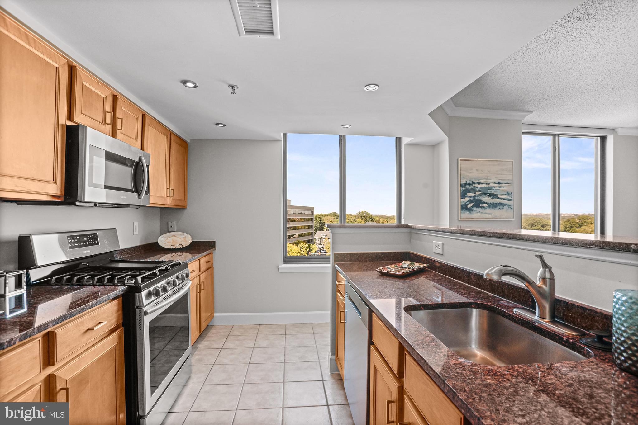1220 N FILLMORE STREET 602