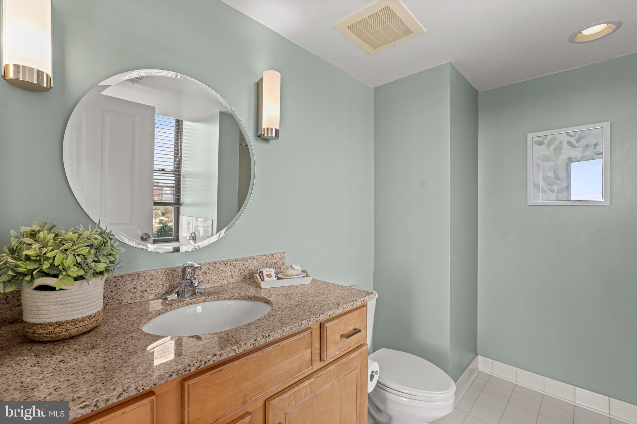 1220 N FILLMORE STREET 602