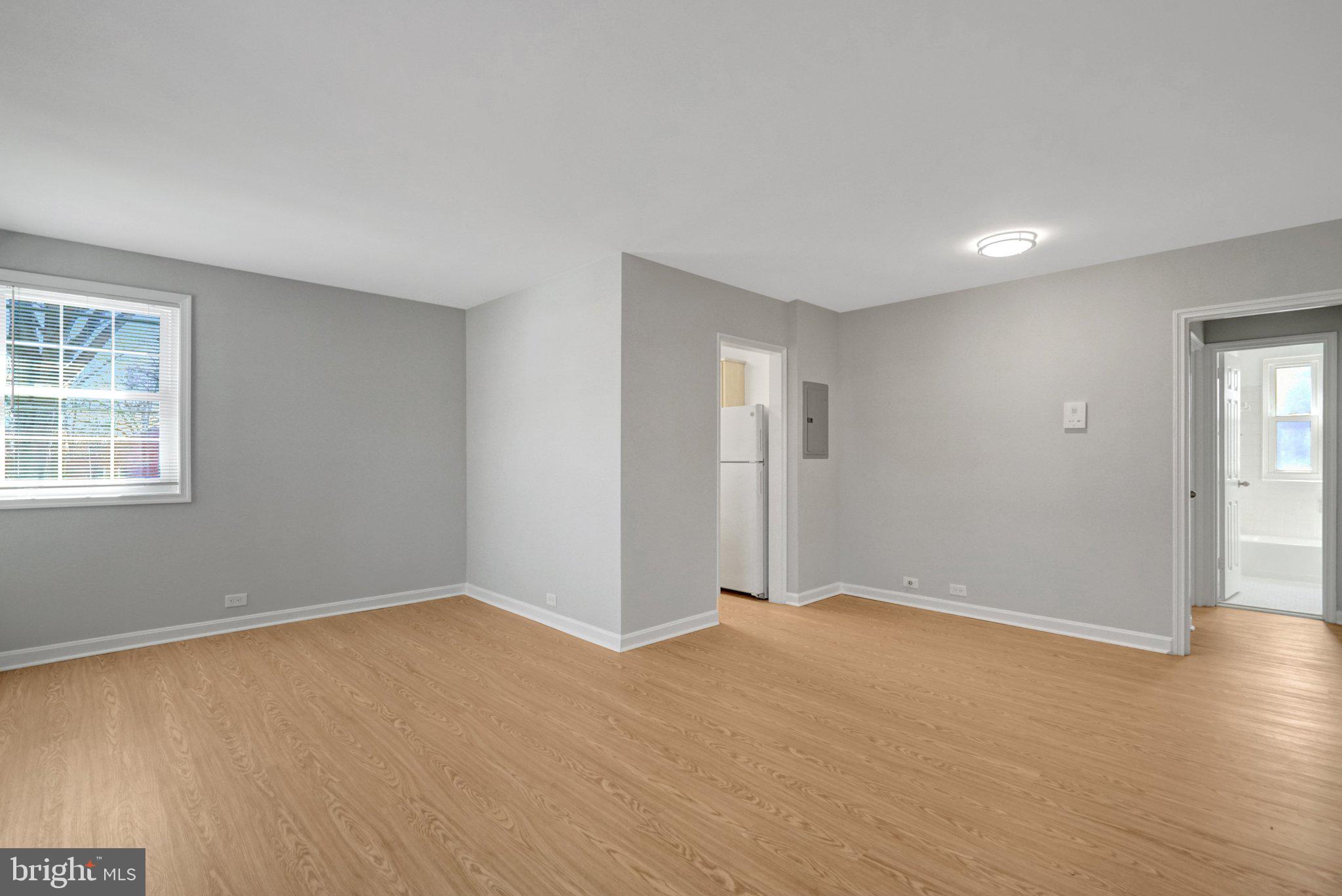 206 N TRENTON STREET 206-2