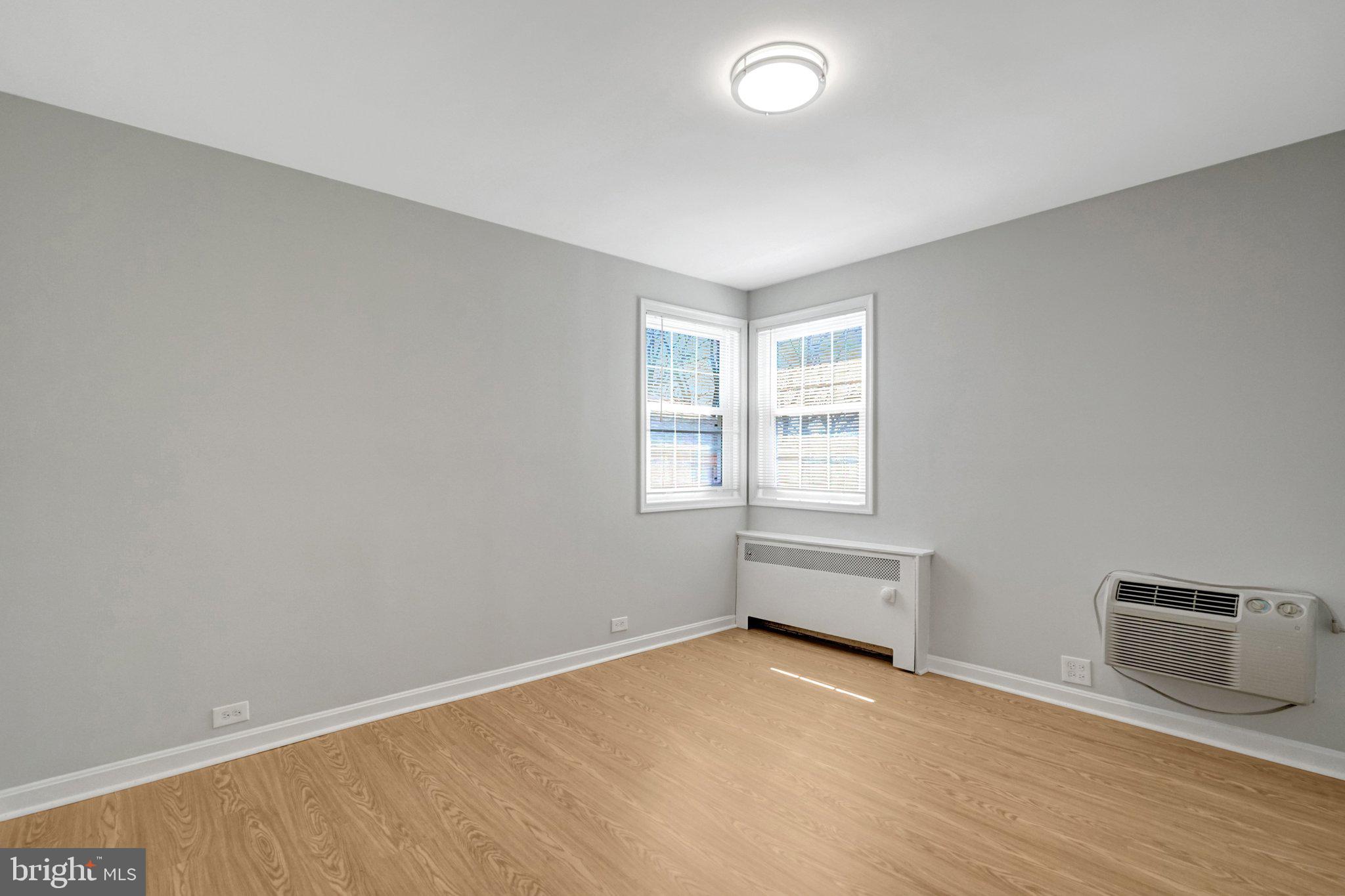 206 N TRENTON STREET 206-2