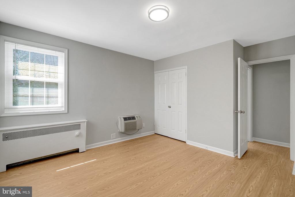 206 N TRENTON STREET 206-2