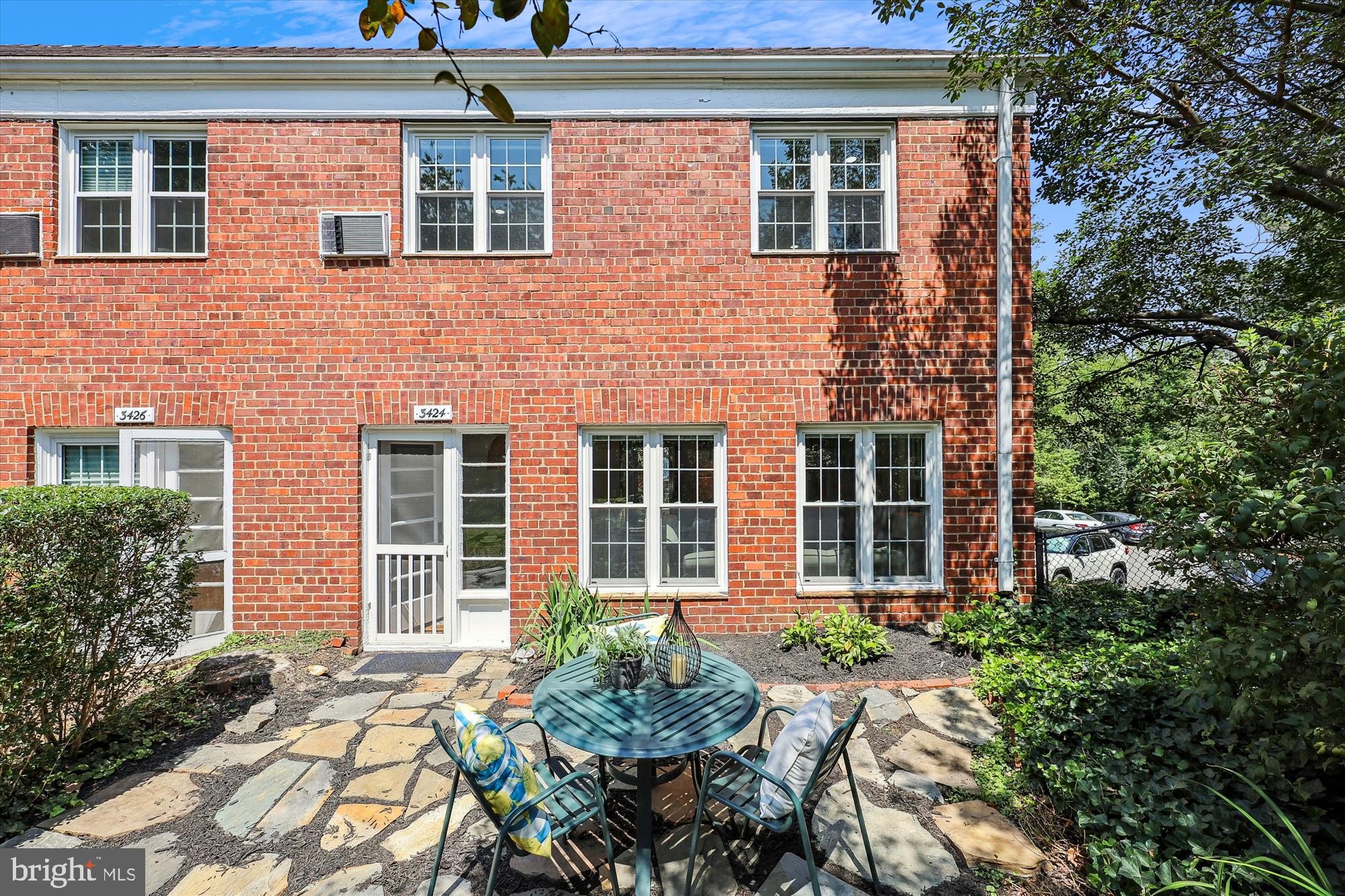 3424 GUNSTON ROAD