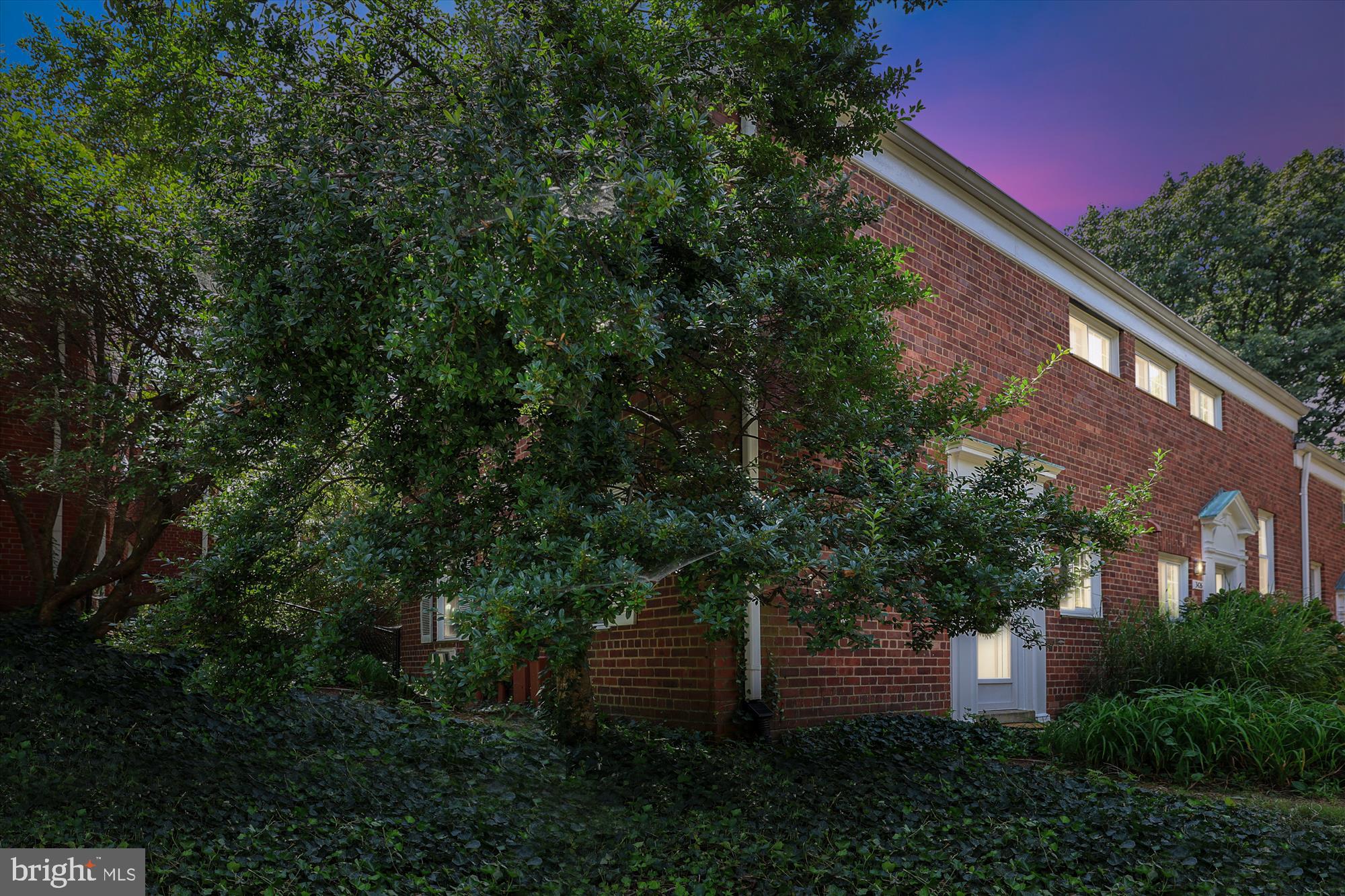 3424 GUNSTON ROAD