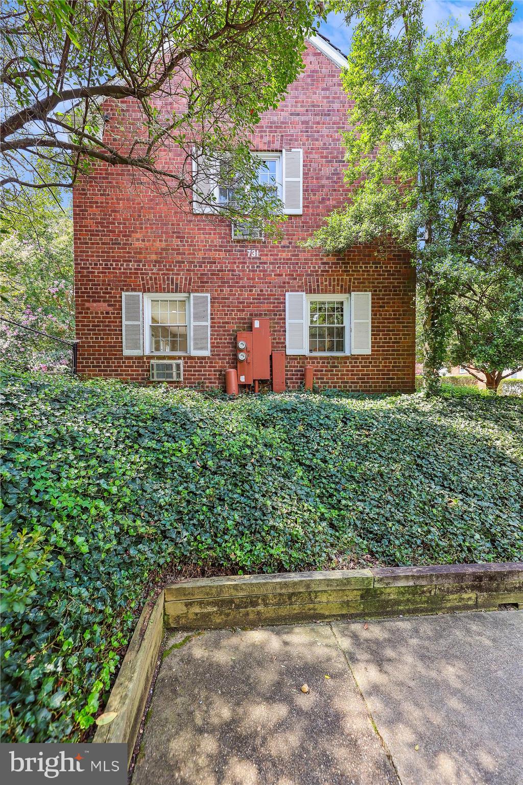 3424 GUNSTON ROAD
