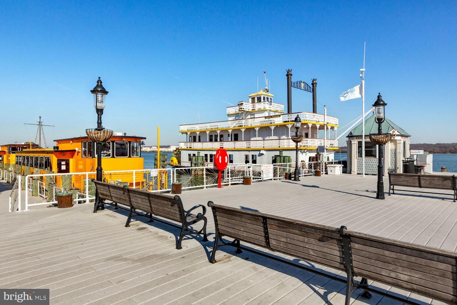 809 PARKER GRAY SCHOOL WAY