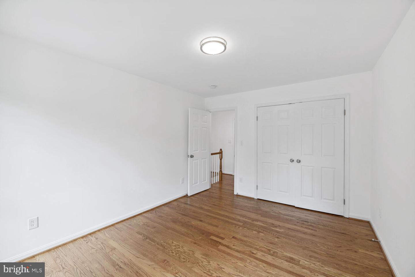 9000 ADVANTAGE COURT
