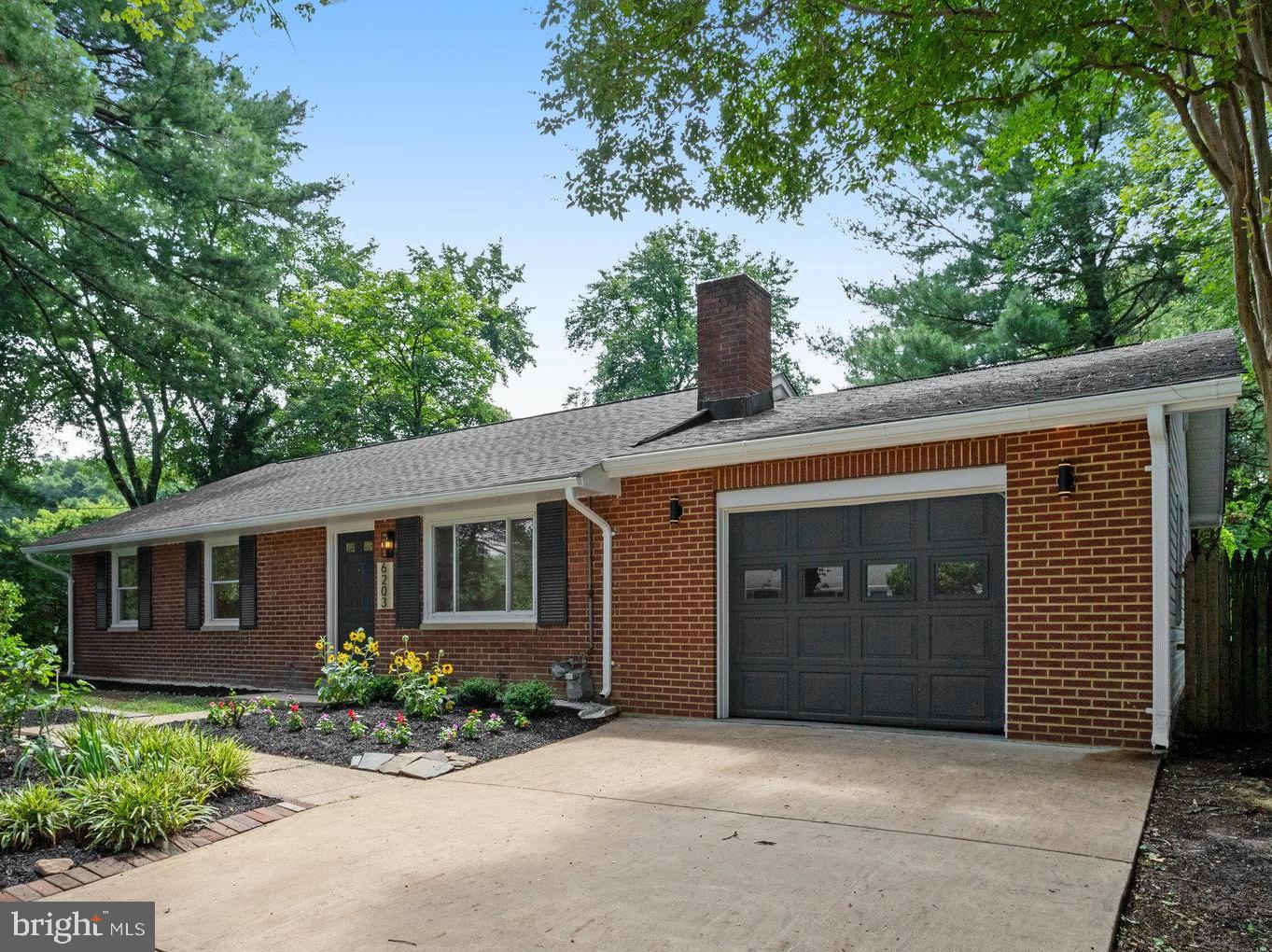 6203 CRESTWOOD DRIVE