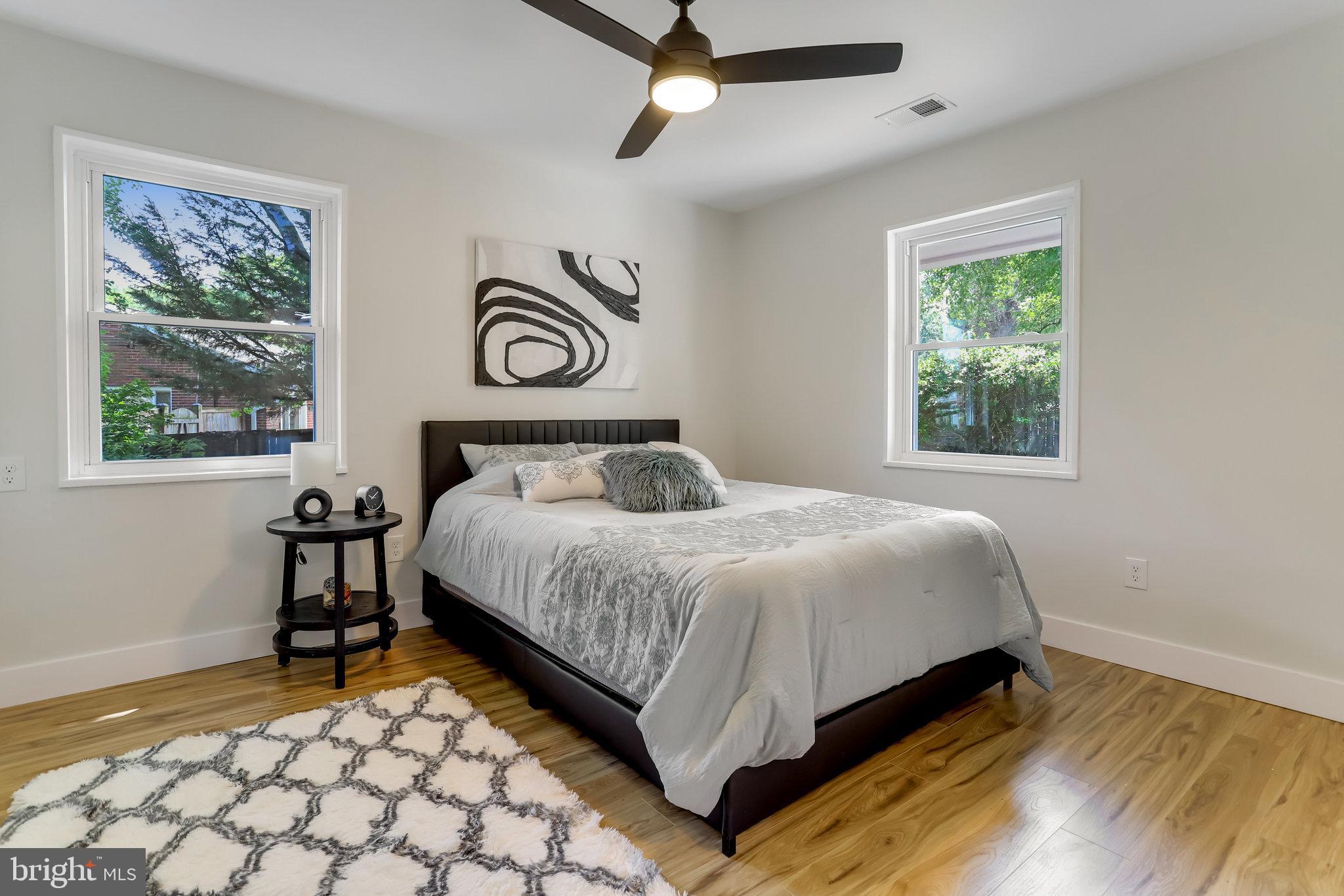 6203 CRESTWOOD DRIVE