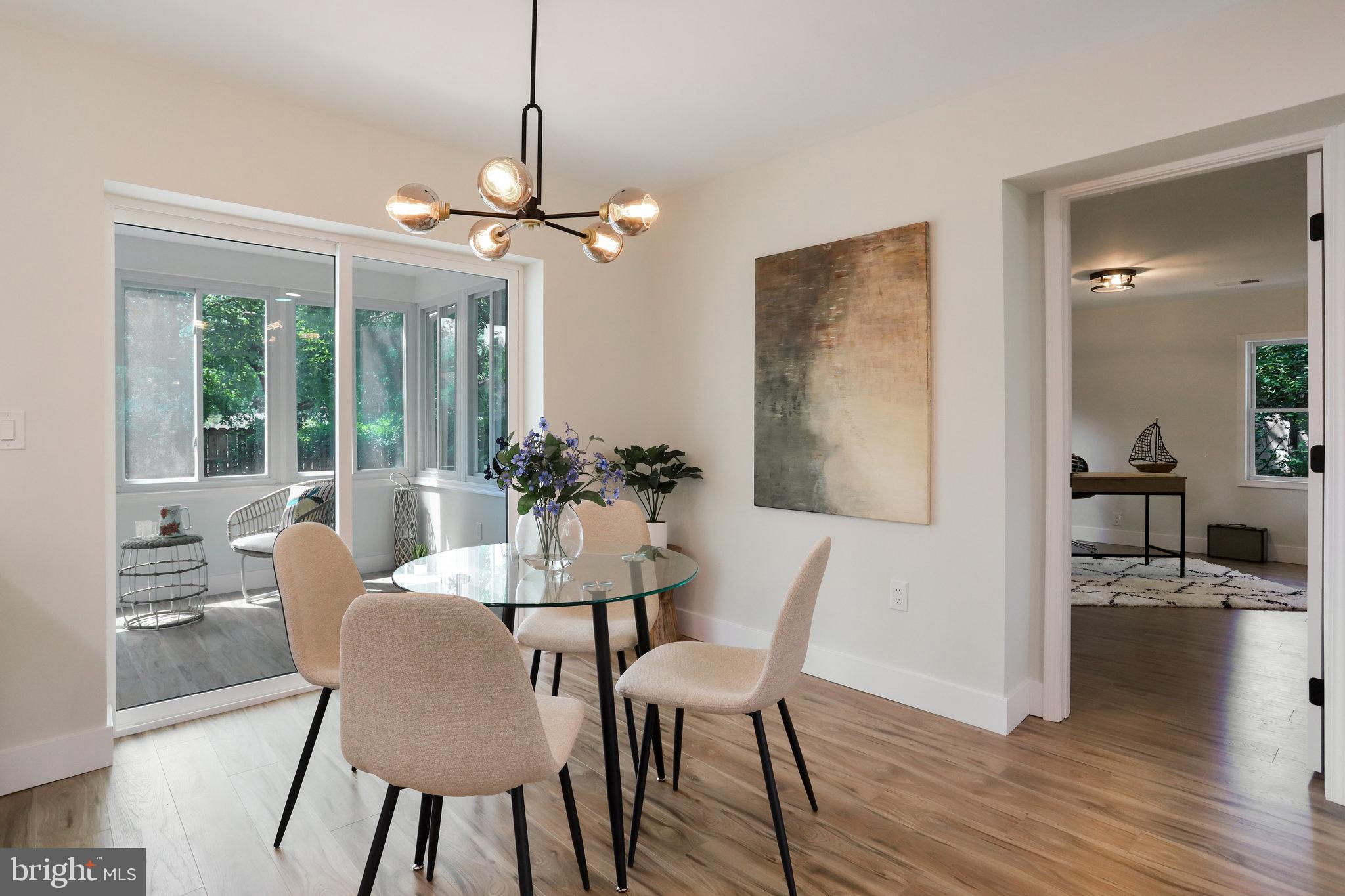 6203 CRESTWOOD DRIVE