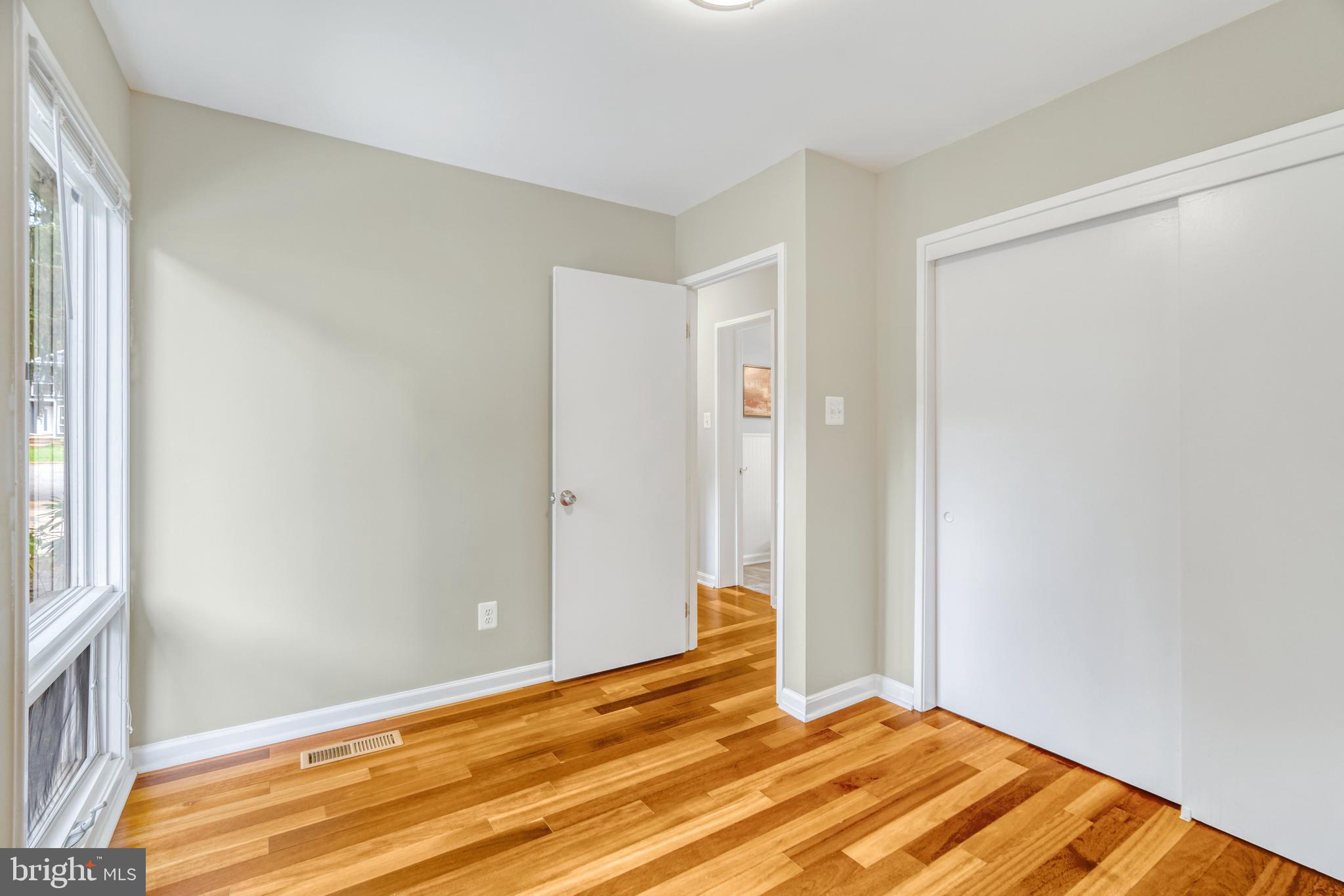 5514 Westcliff COURT