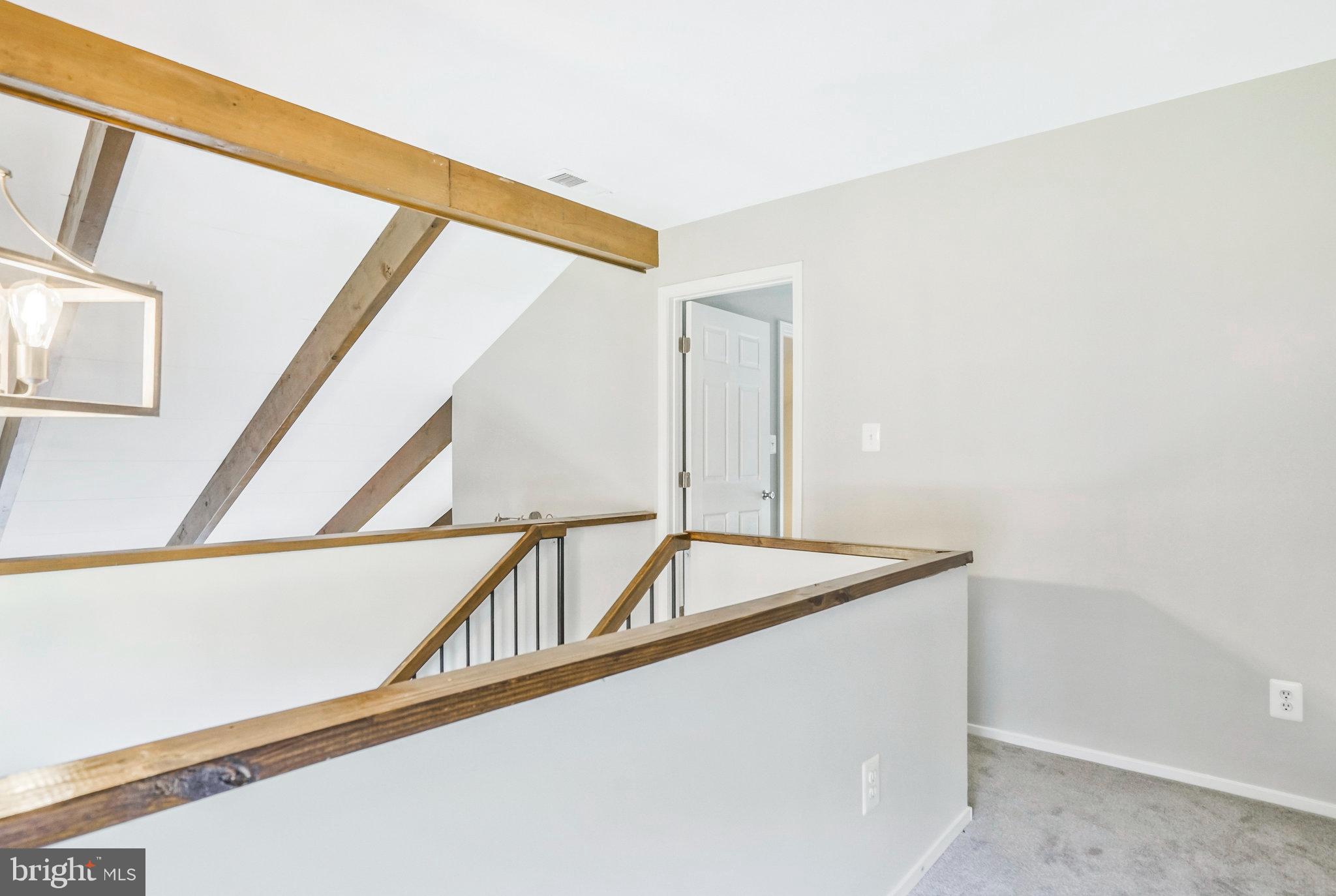 5514 Westcliff COURT