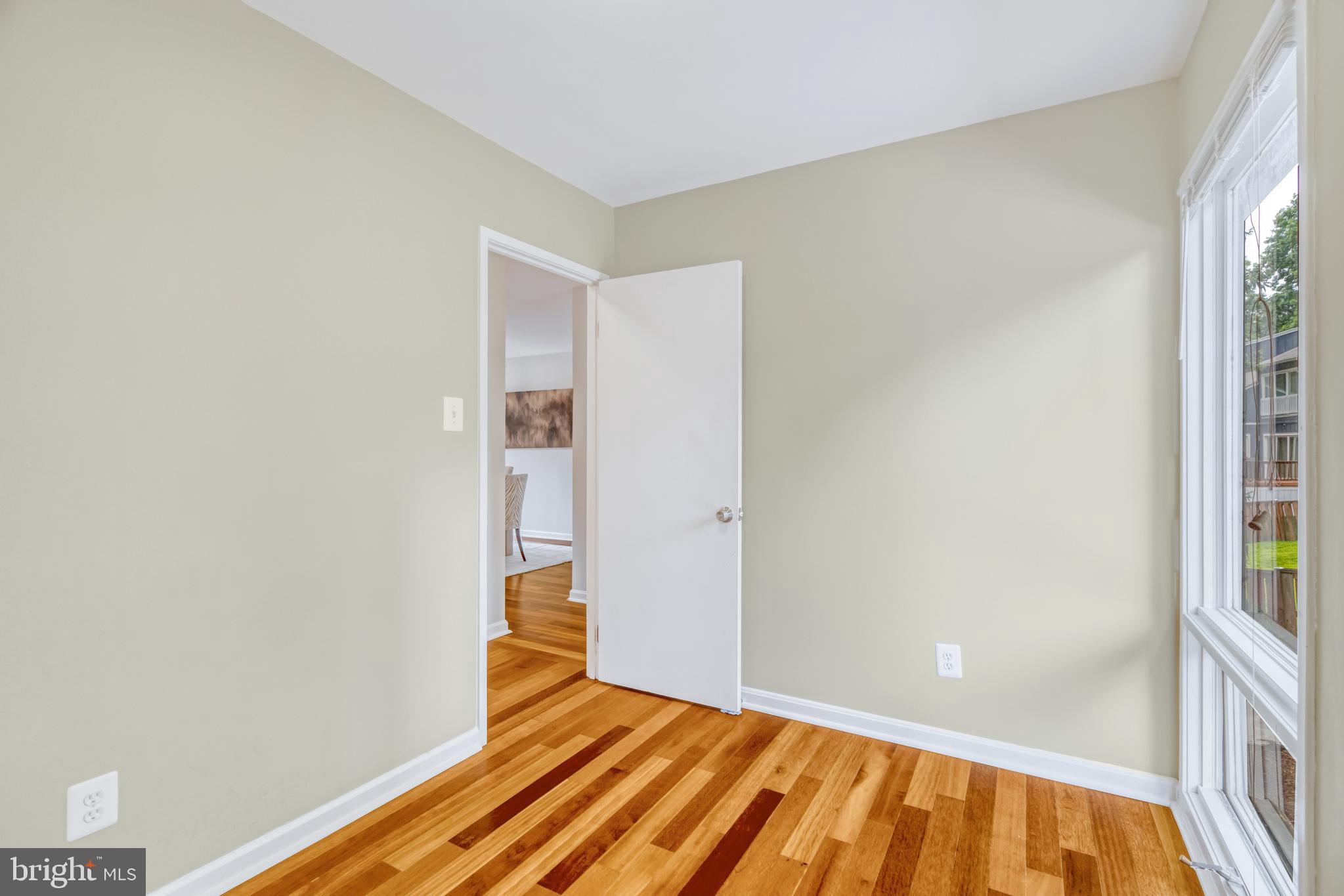 5514 Westcliff COURT