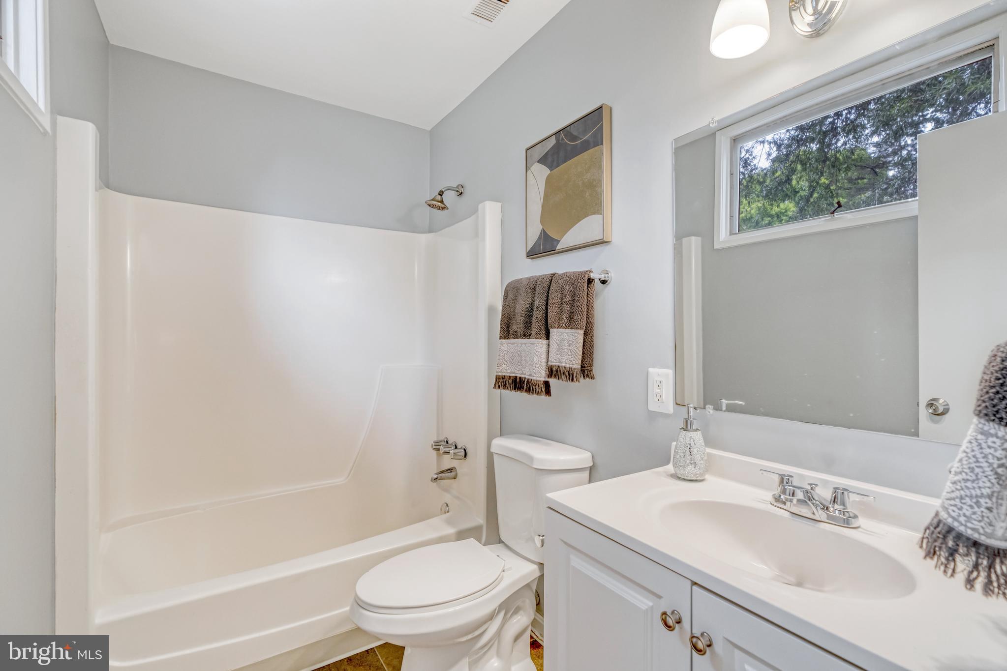 5514 Westcliff COURT