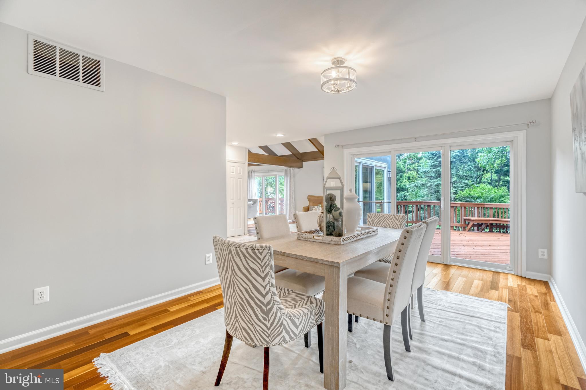 5514 Westcliff COURT