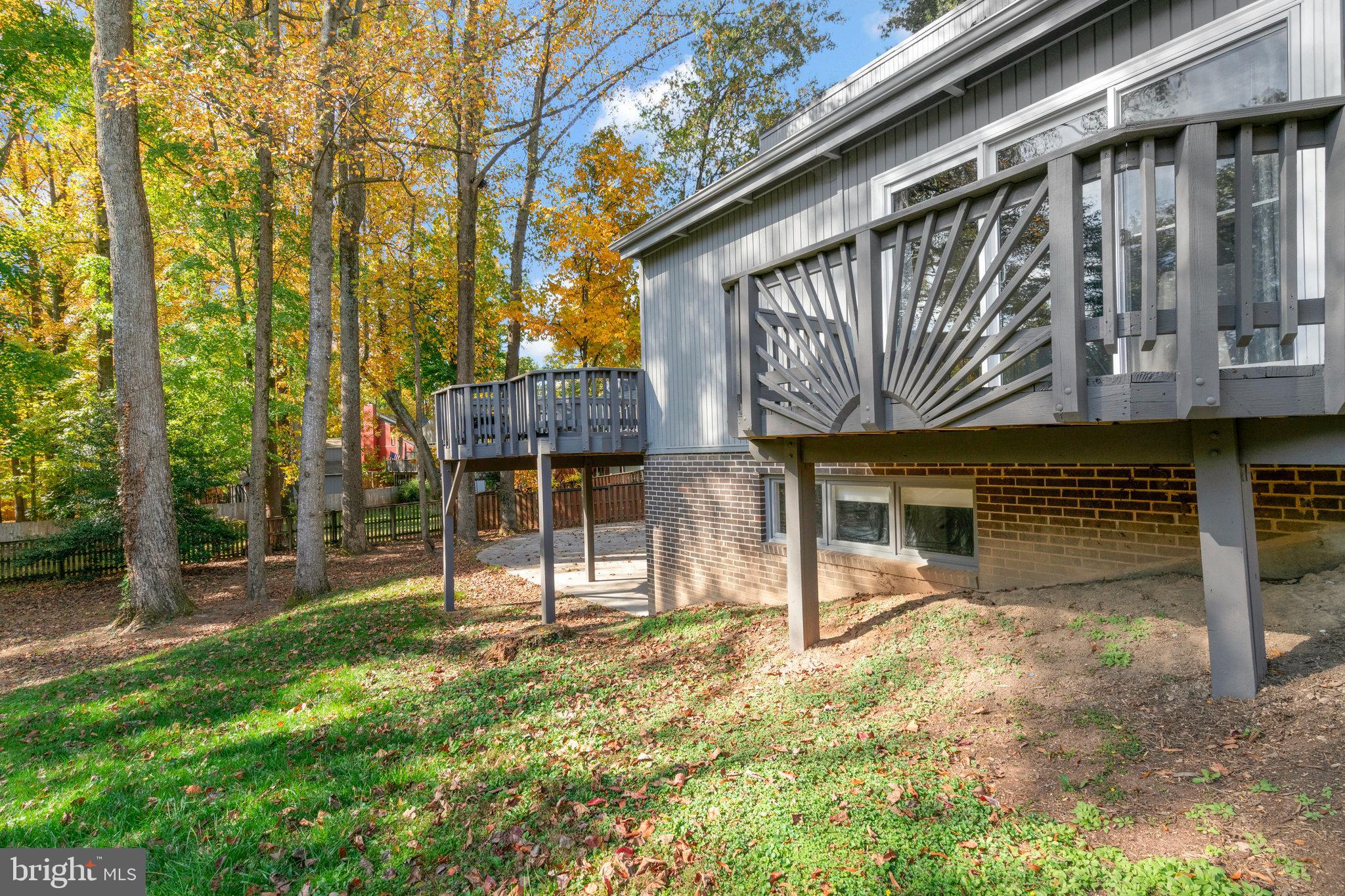 5514 Westcliff COURT