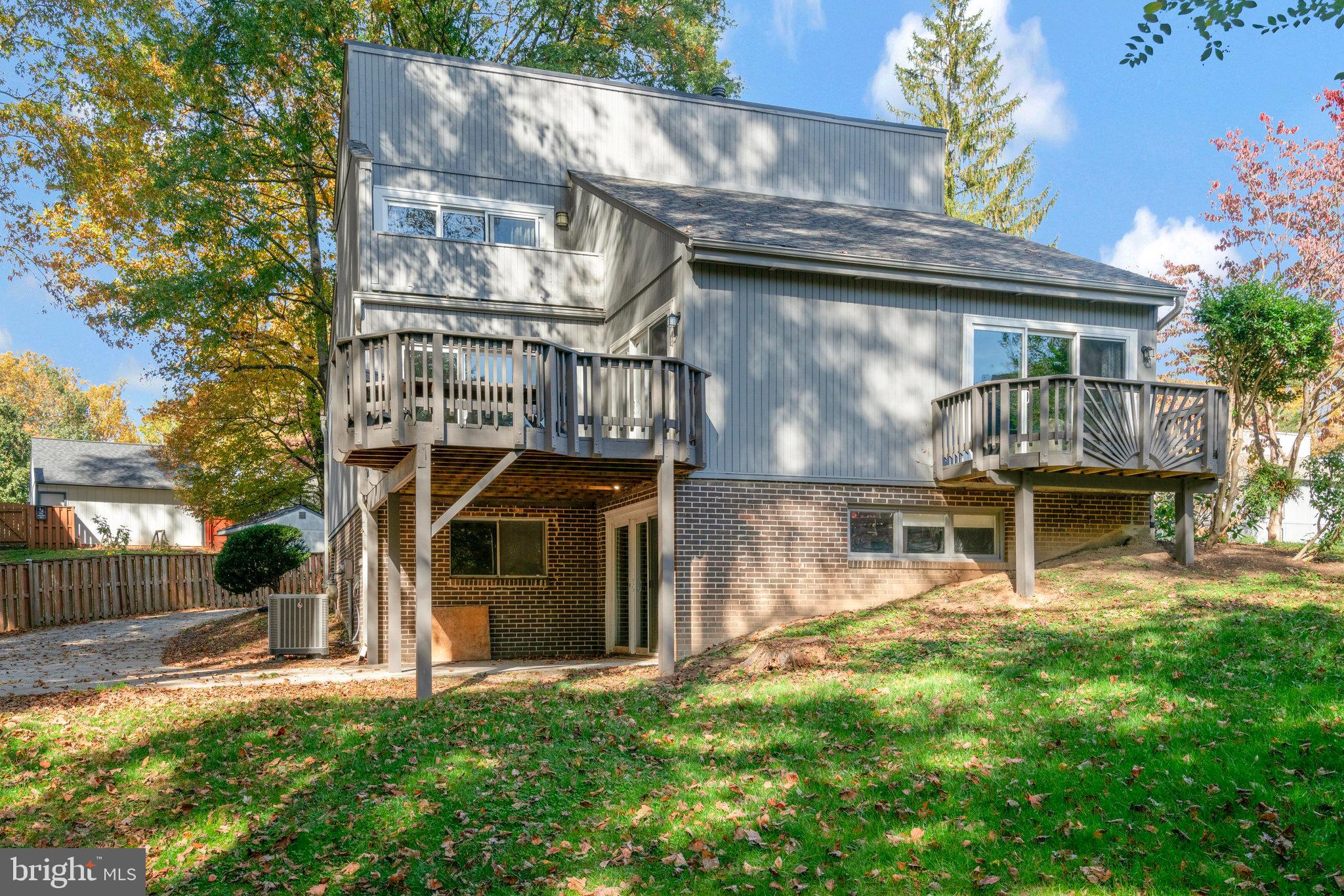 5514 Westcliff COURT