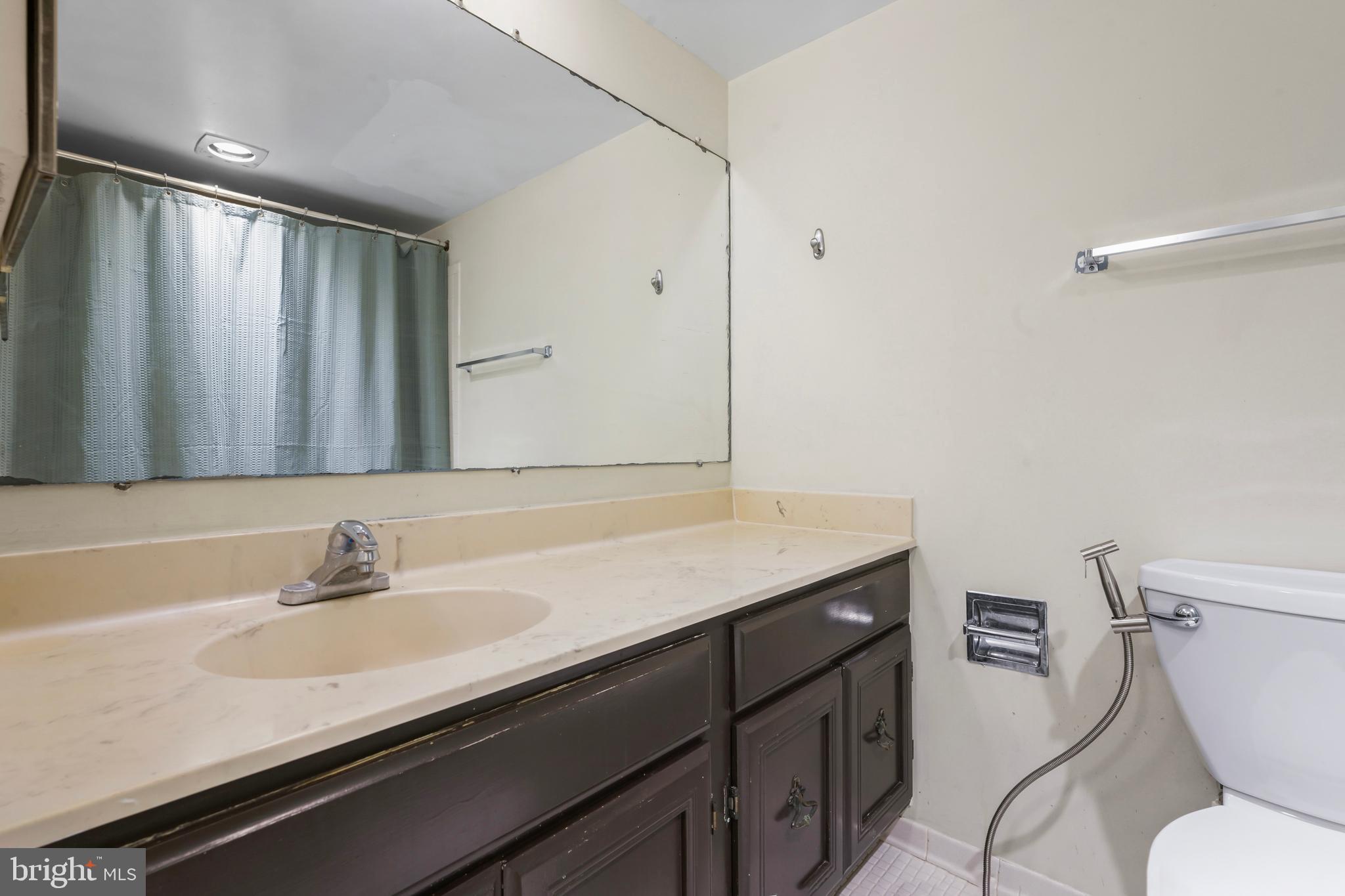 7721 Tremayne Pl #204