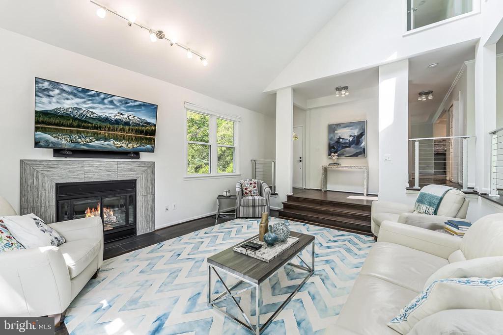 11135 Watermans Dr