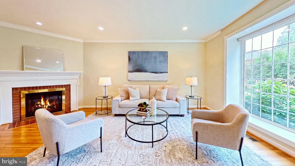 1107 WIMBLEDON DRIVE