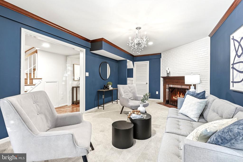 1107 WIMBLEDON DRIVE