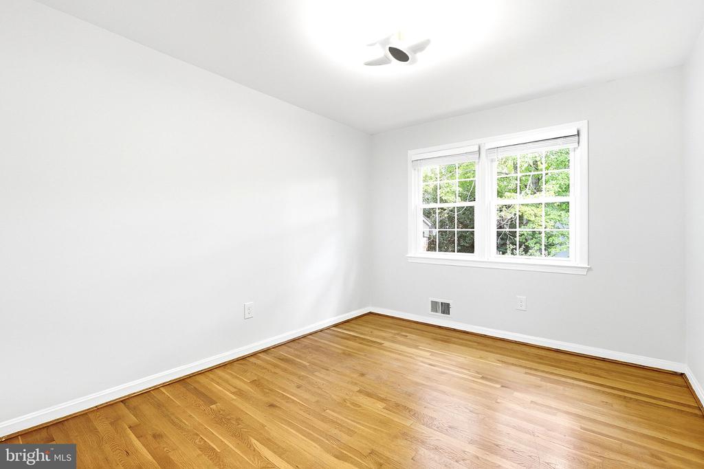 1107 WIMBLEDON DRIVE