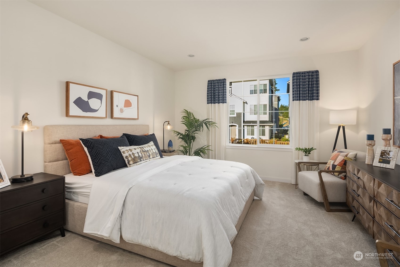 27210 Site 338 NE Walden Way