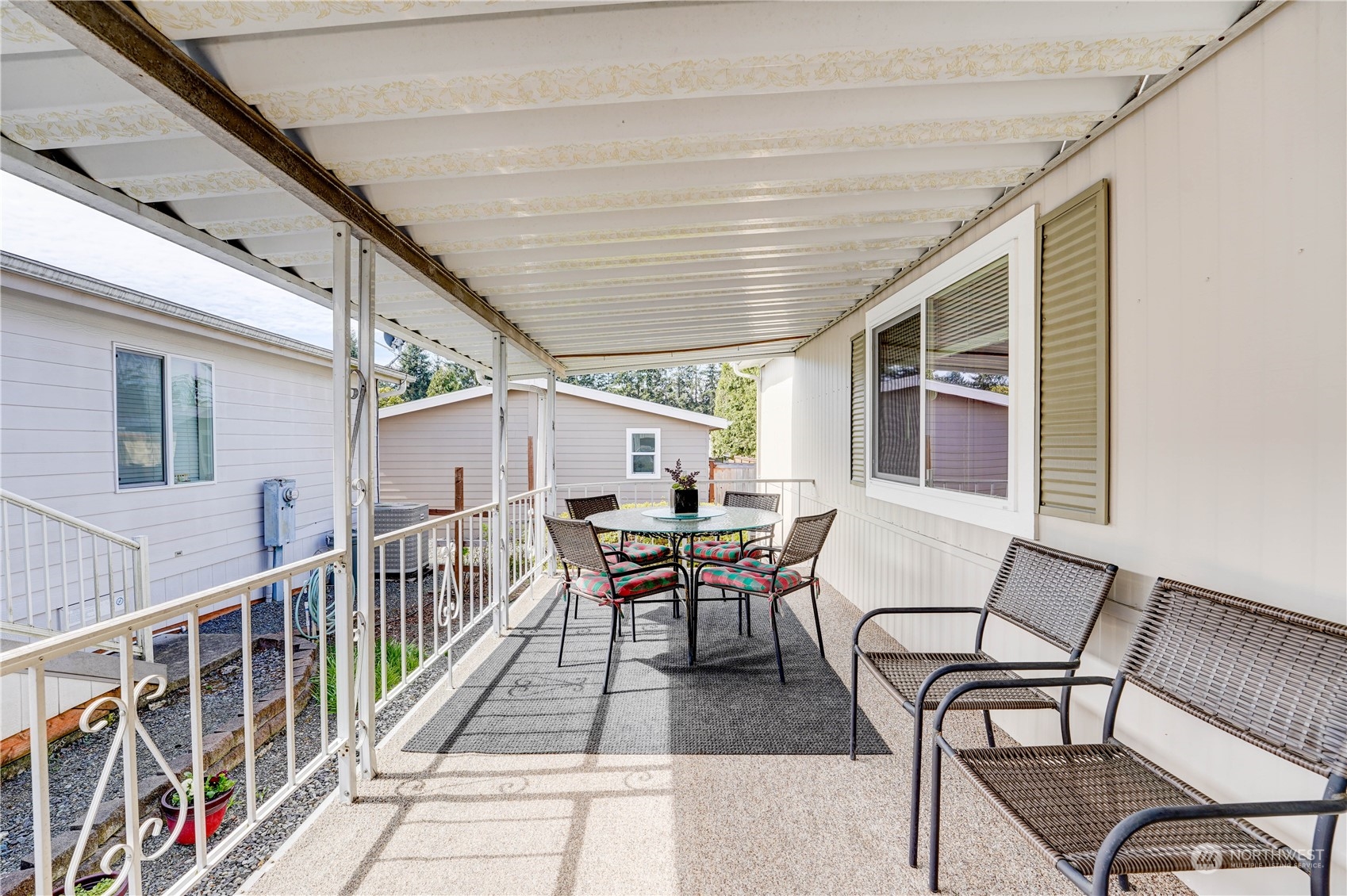 23825 15th Avenue SE Unit: 114