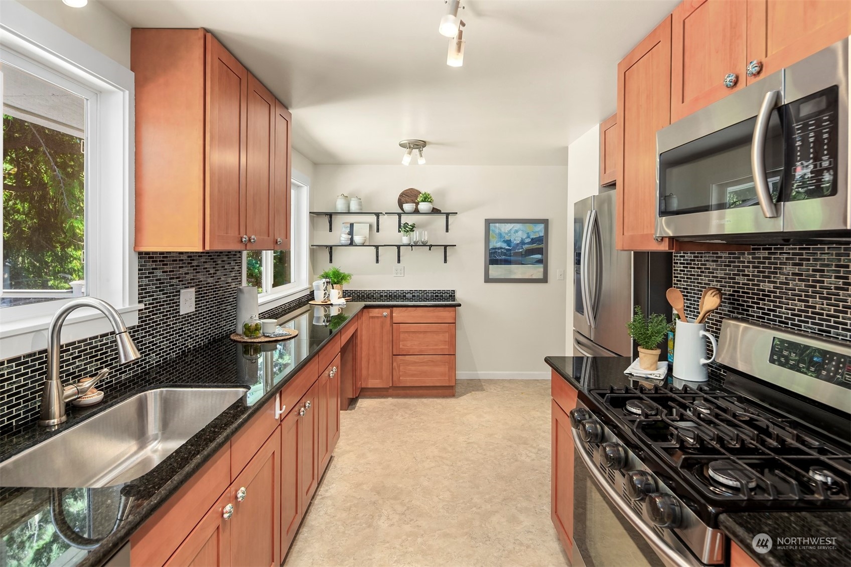 2136 N 159th Street