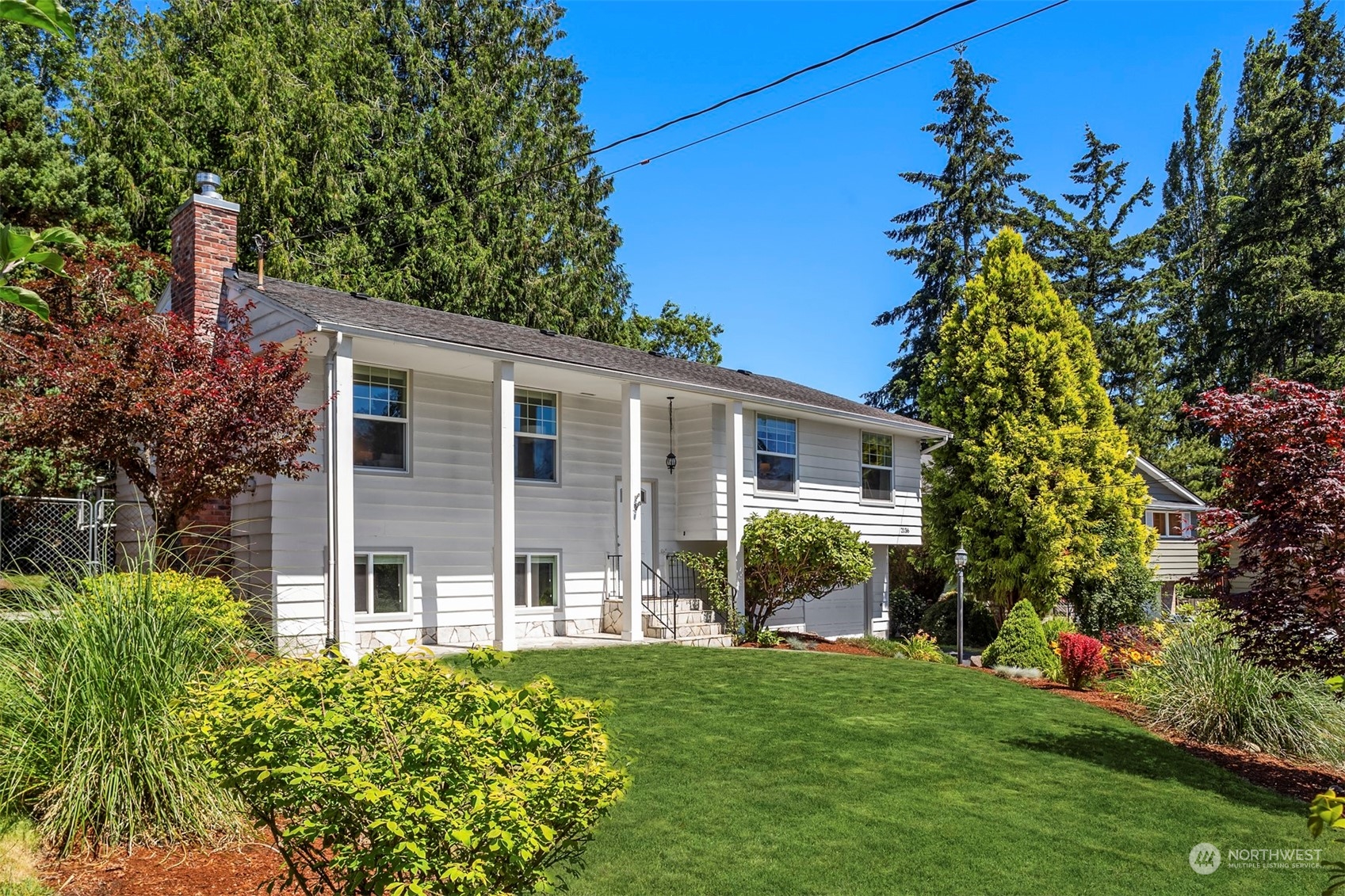 2136 N 159th Street