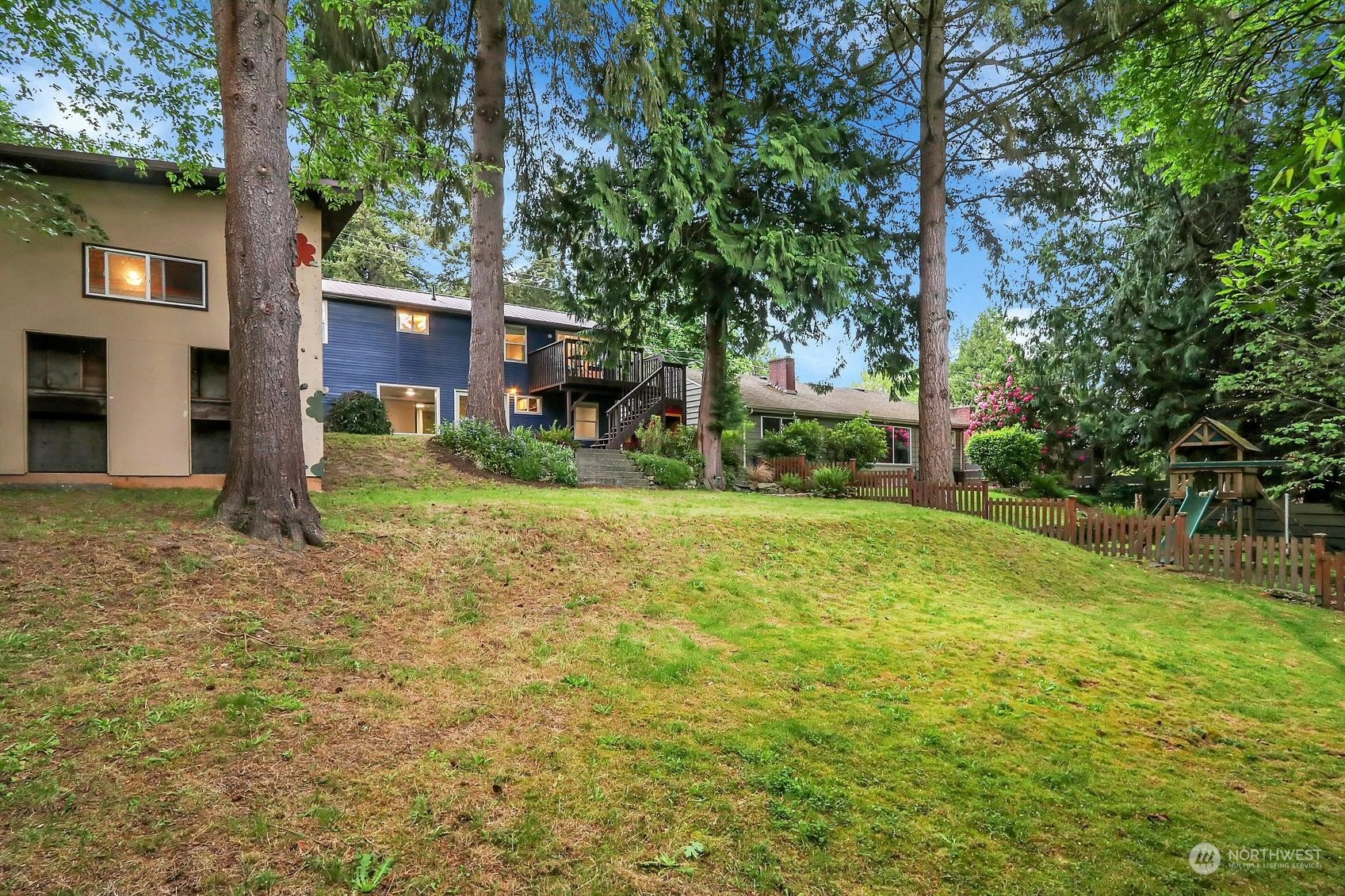 11333 38th Avenue NE
