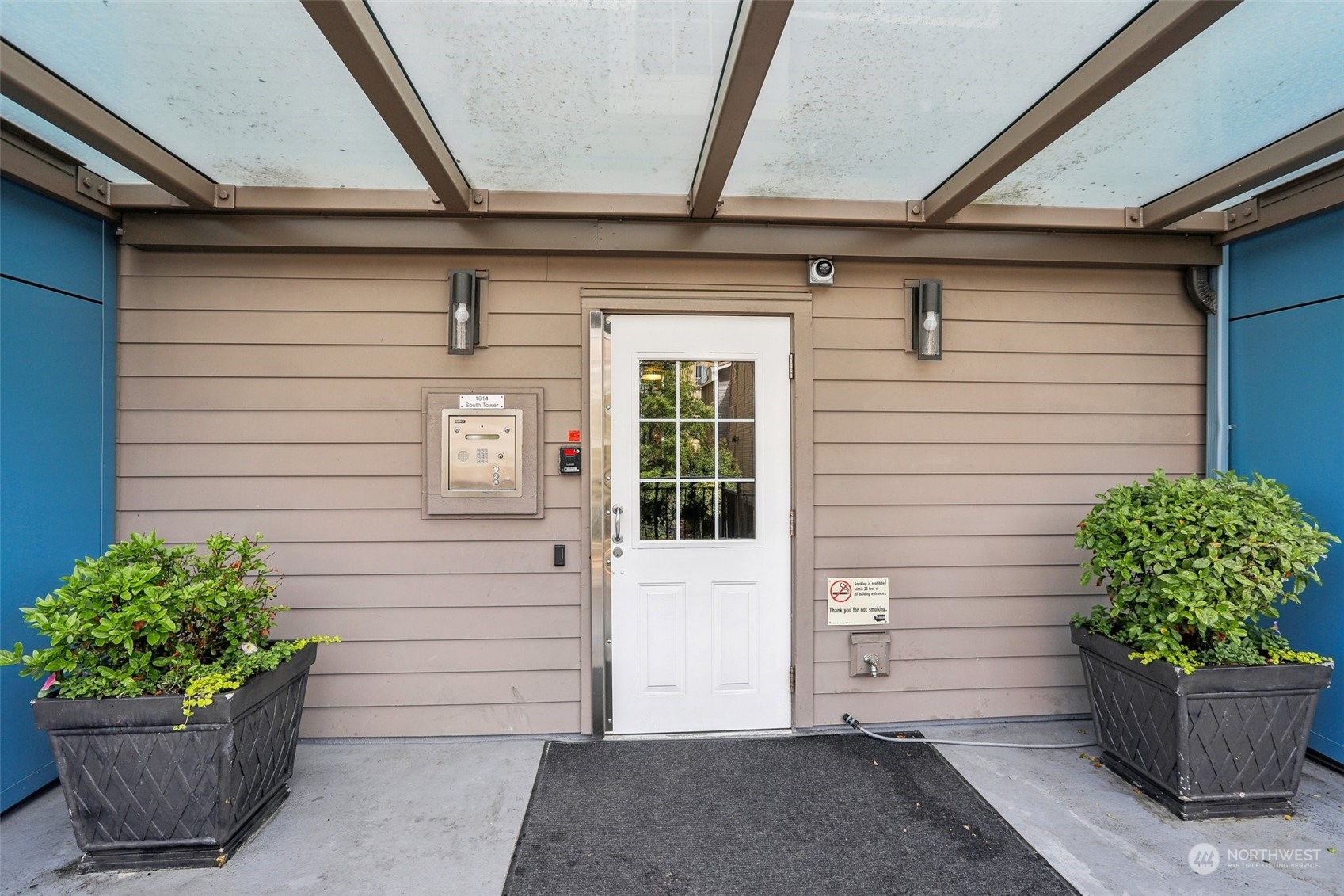 1614 Summit Avenue Unit: S405