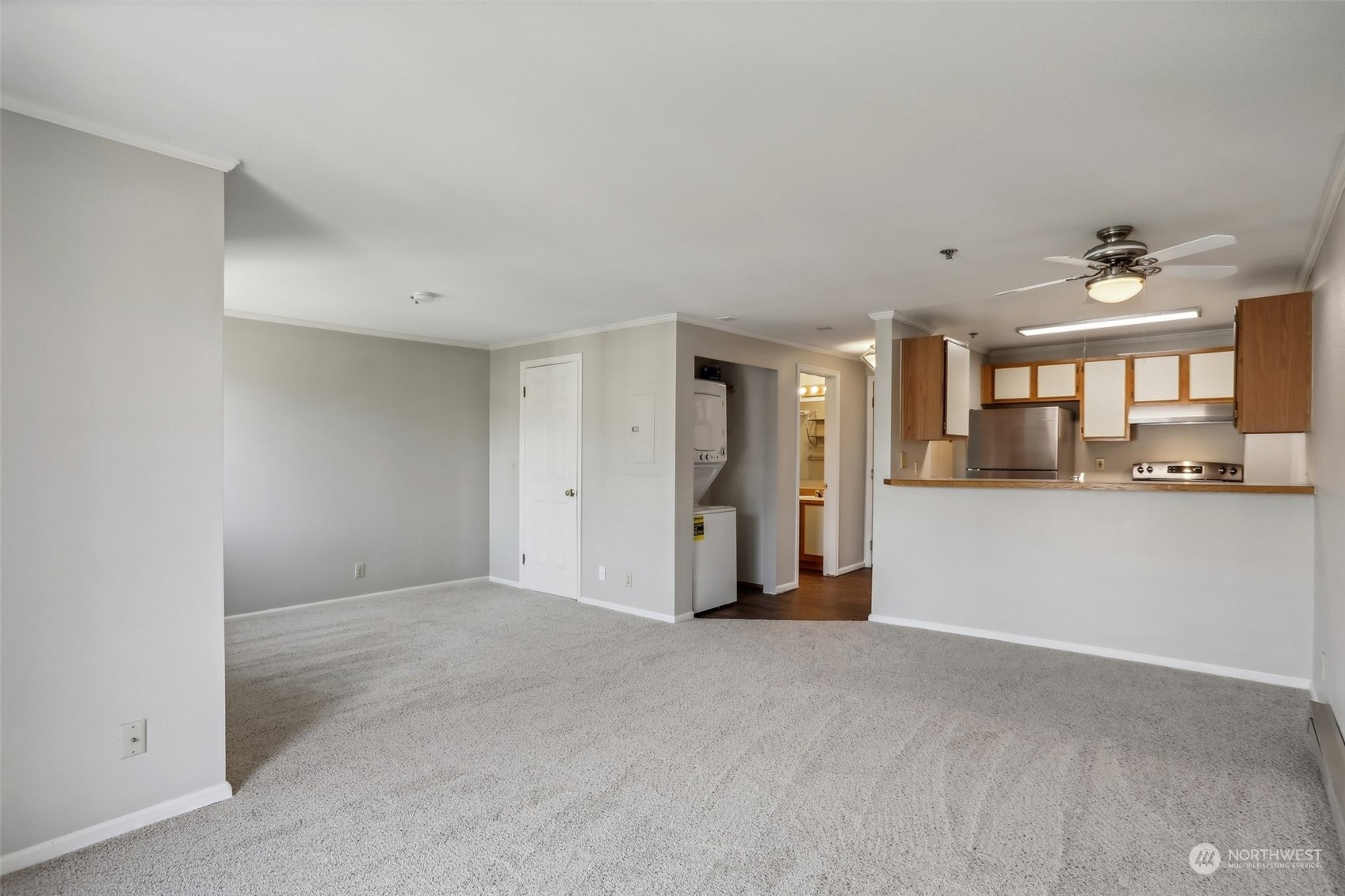 1614 Summit Avenue Unit: S405