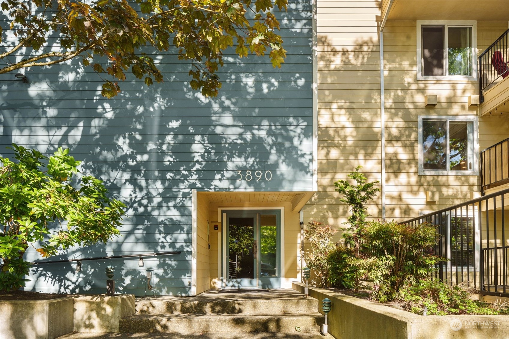 3890 Whitman Avenue N Unit: 101