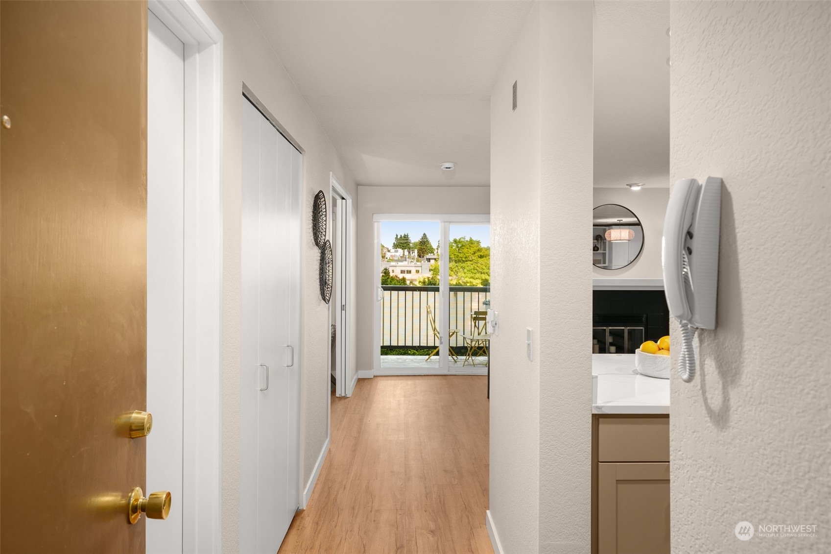 3890 Whitman Avenue N Unit: 101