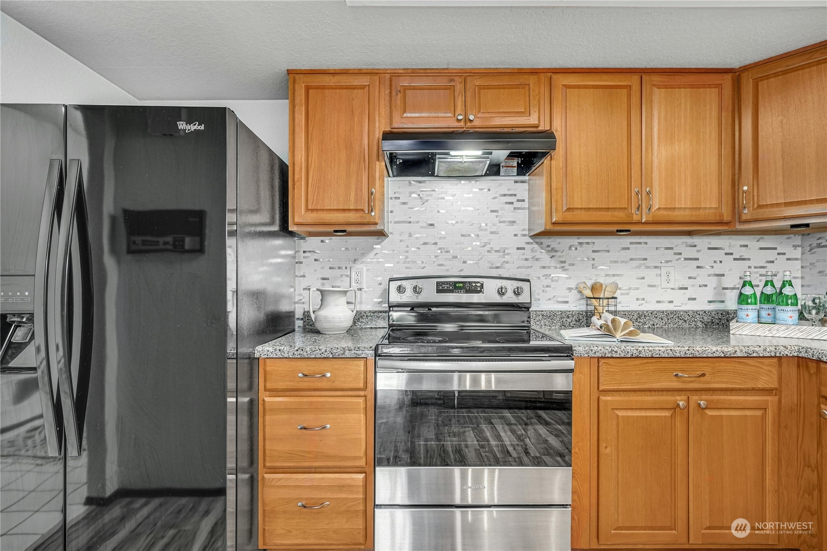 3911 Wetmore Avenue Unit: B2