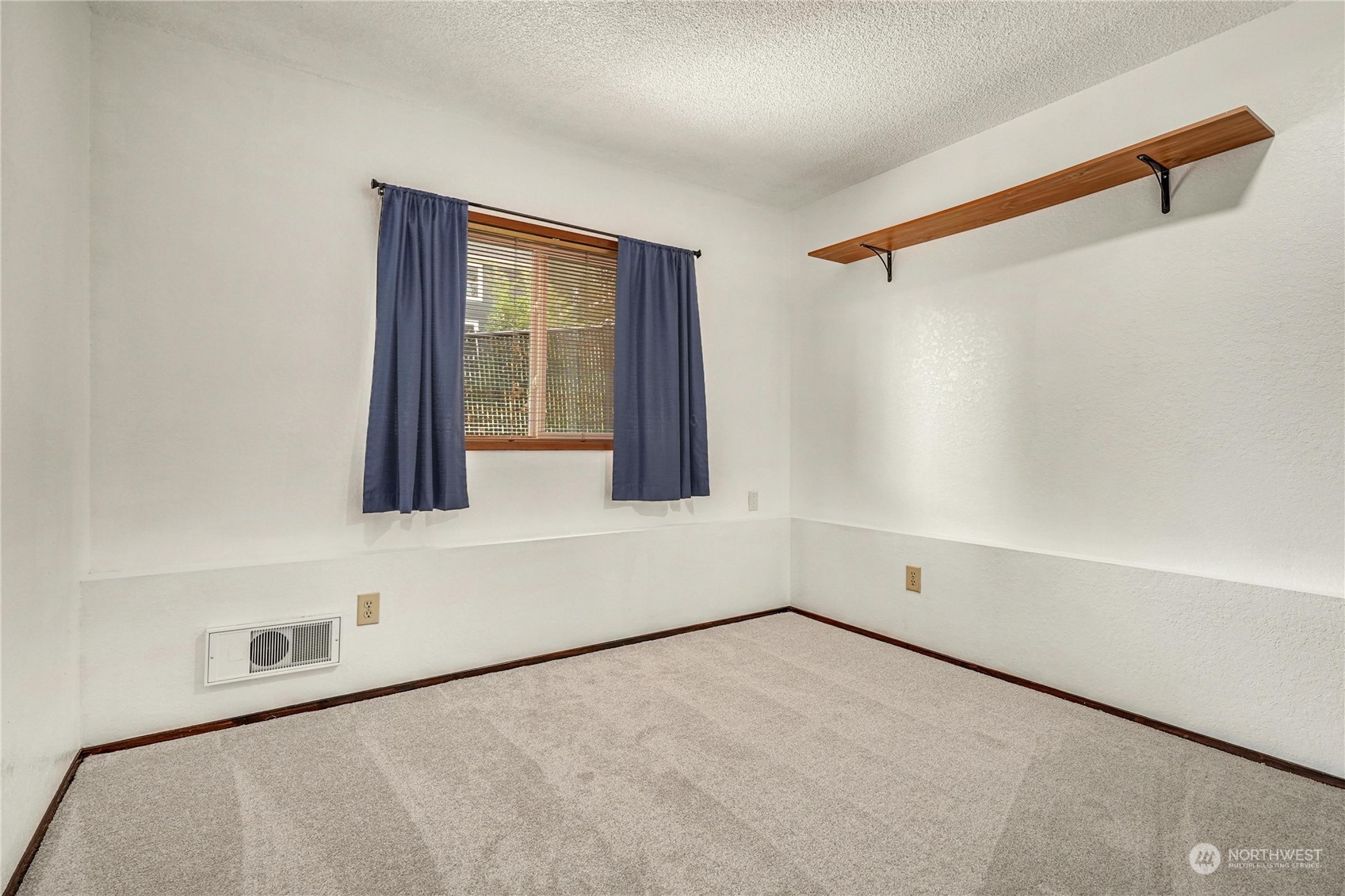 3911 Wetmore Avenue Unit: B2