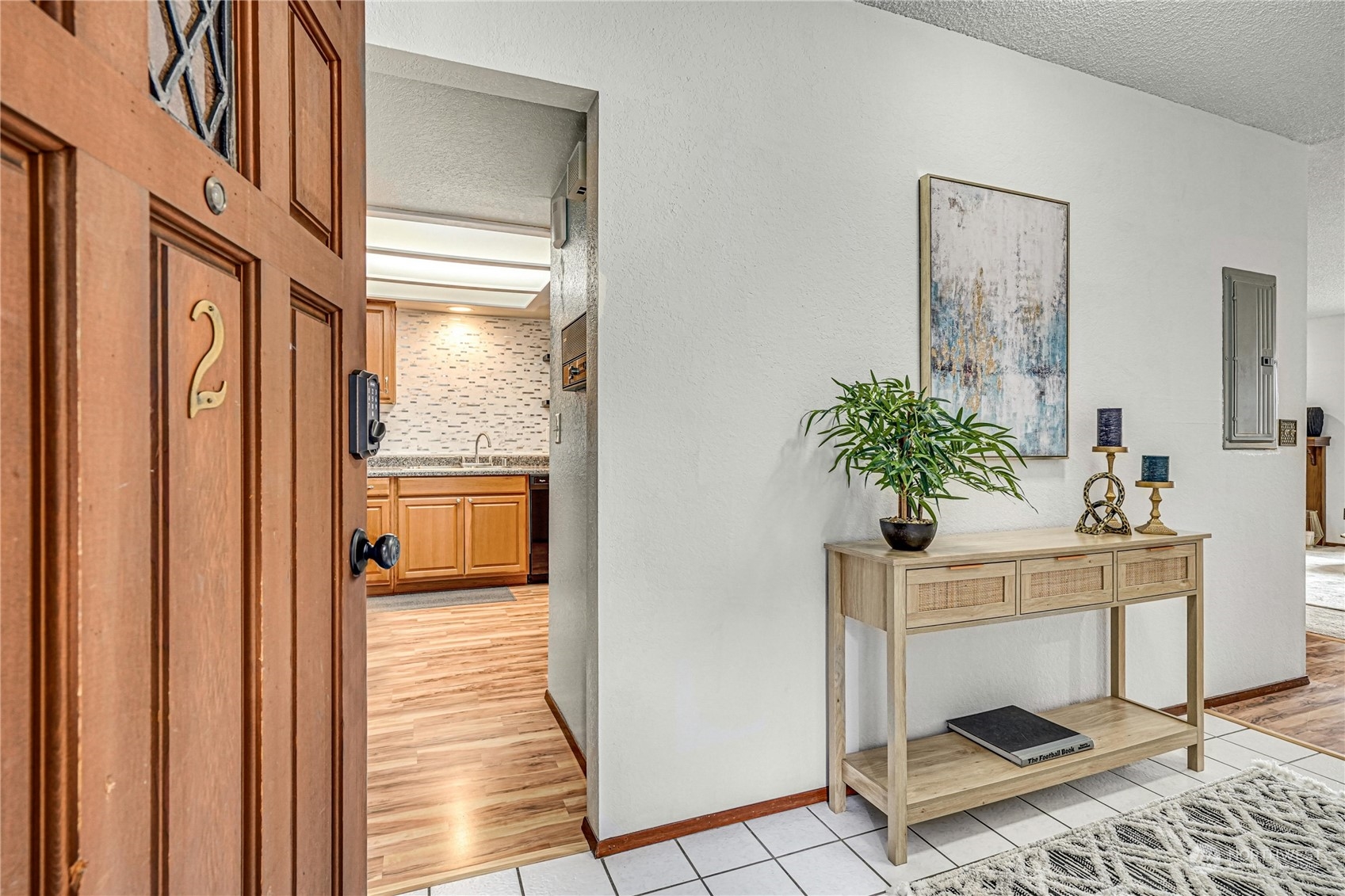 3911 Wetmore Avenue Unit: B2