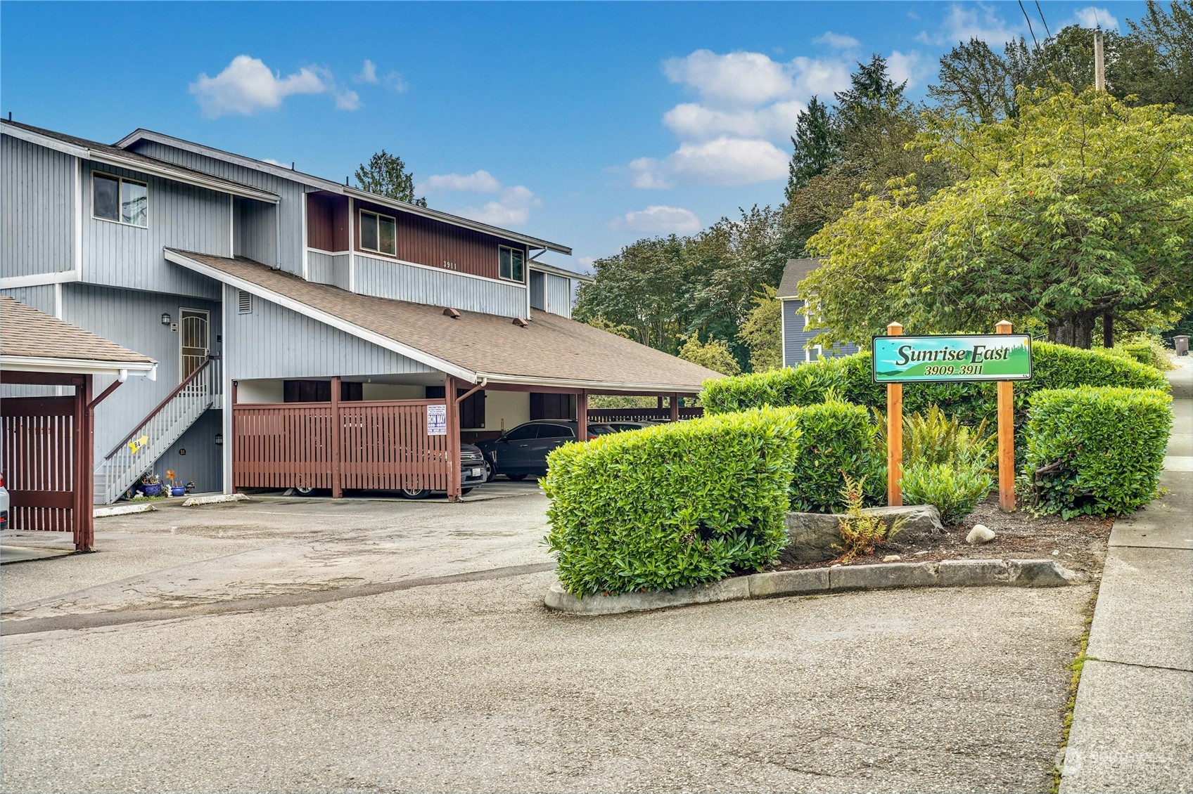 3911 Wetmore Avenue Unit: B2
