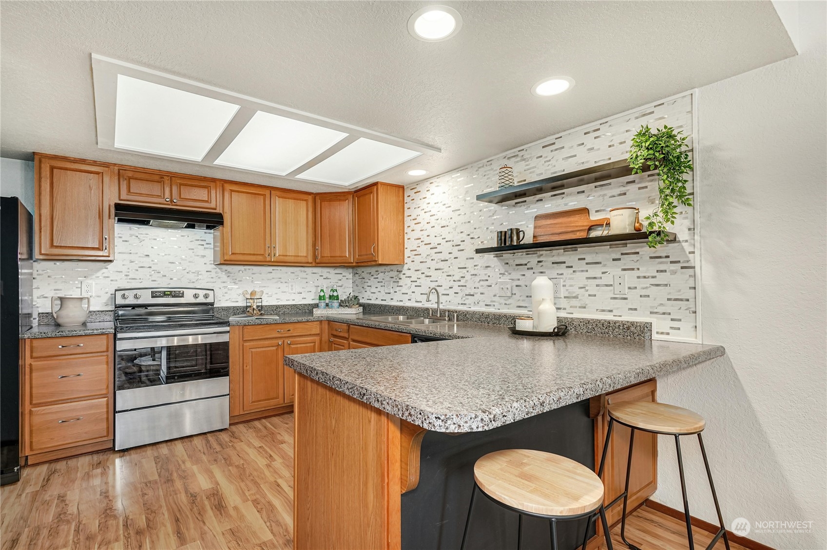 3911 Wetmore Avenue Unit: B2