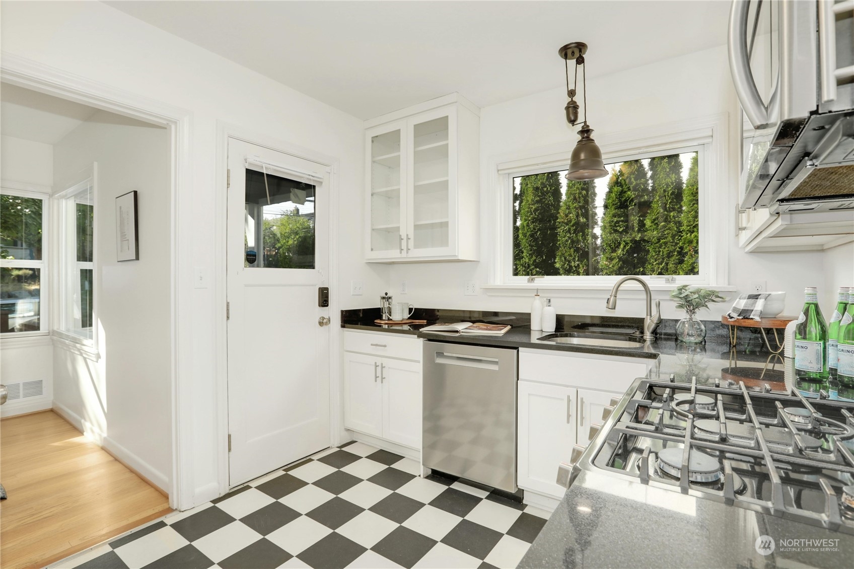 1502 N 80th Street