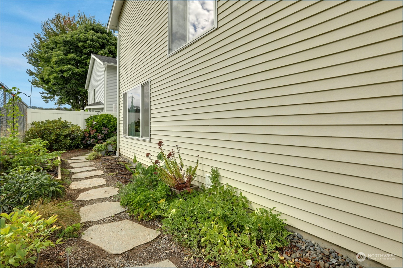 16462 169th Street SE