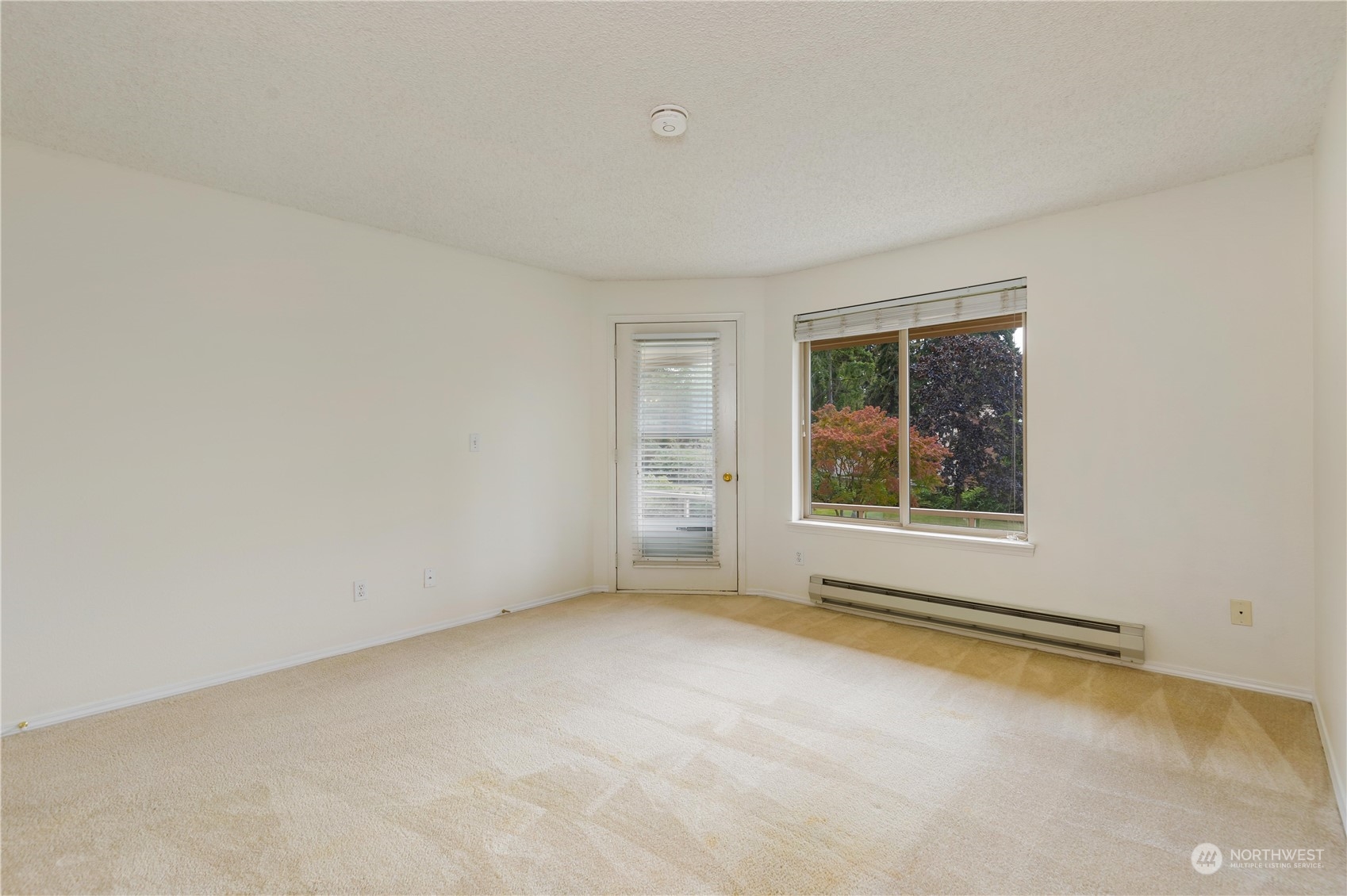 23003 Lakeview Drive Unit: 203