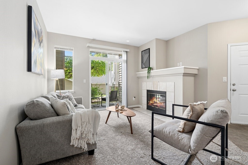 15300 112th Avenue NE Unit: C102