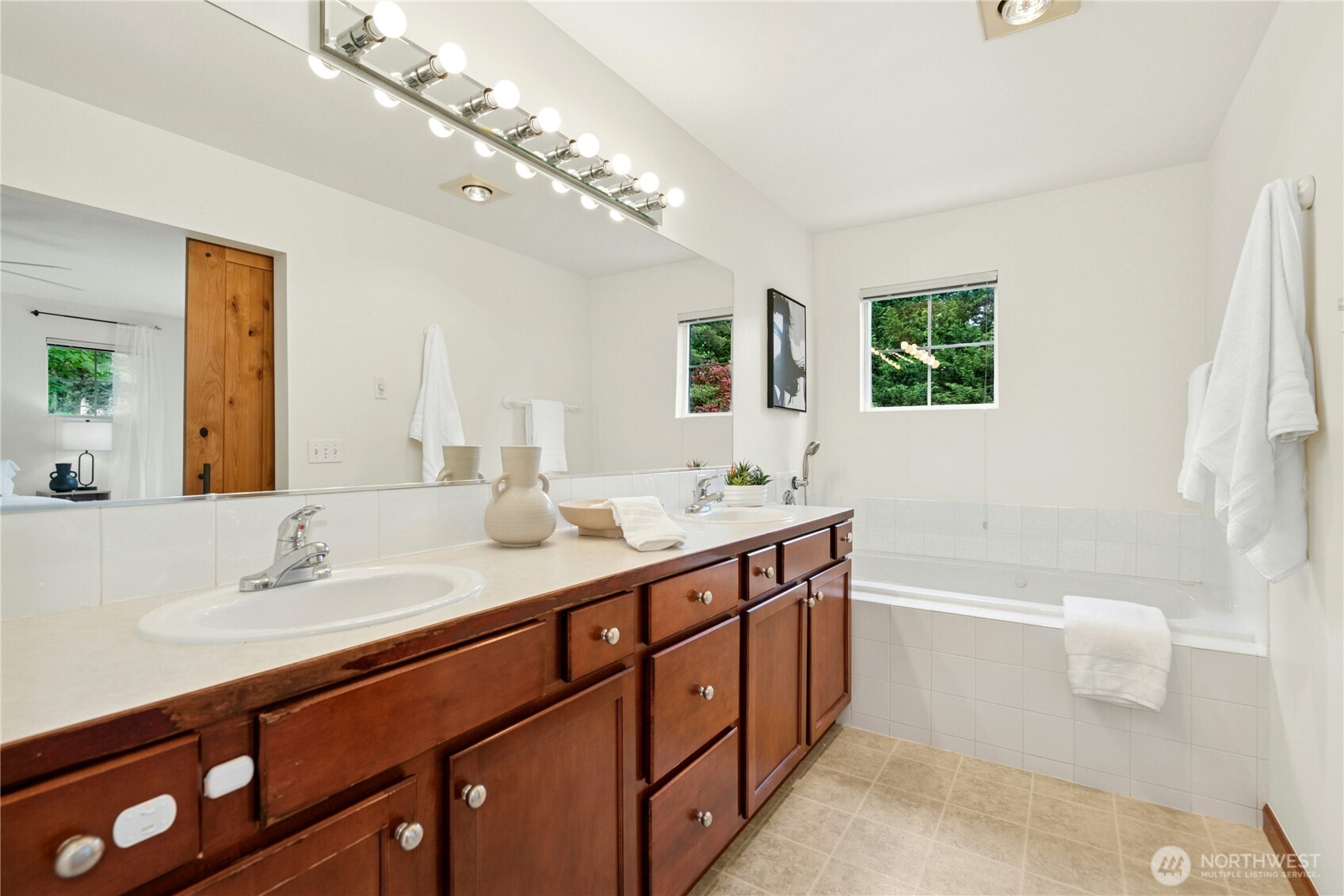1447 NE 166th Court Unit: 1
