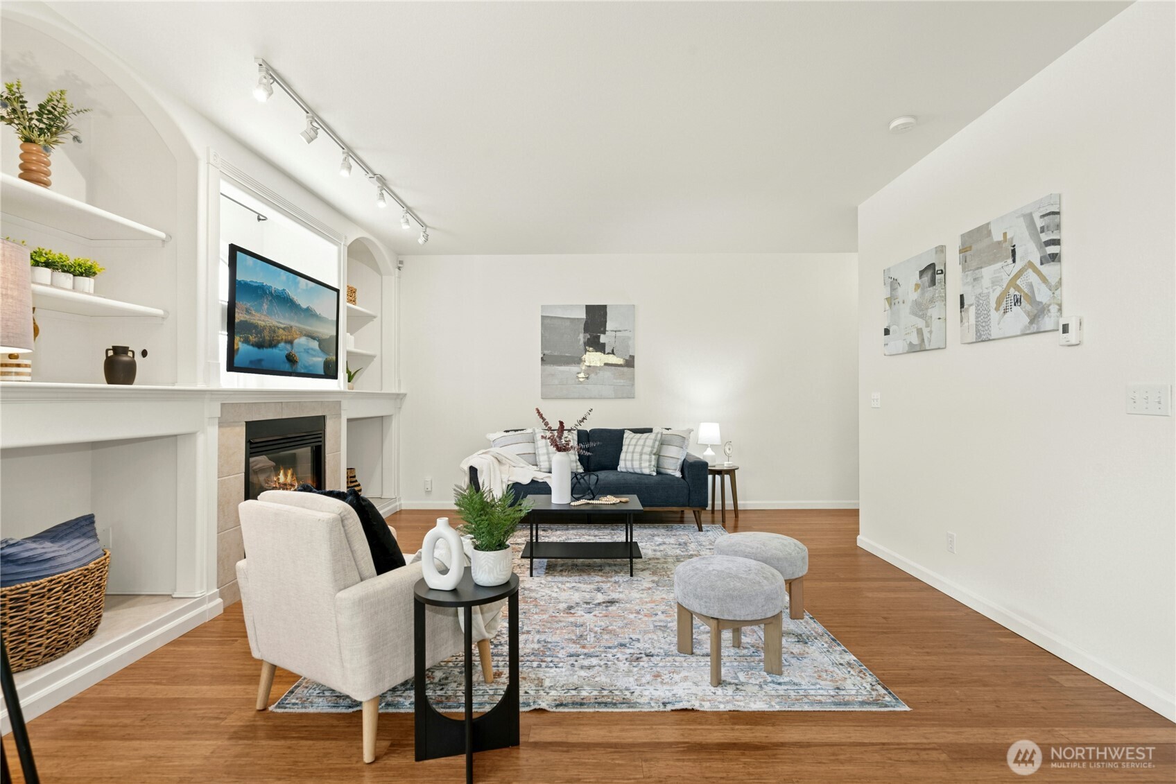 1447 NE 166th Court Unit: 1