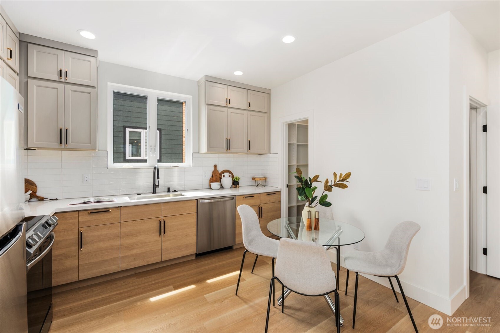 931 N 92nd Street Unit: B