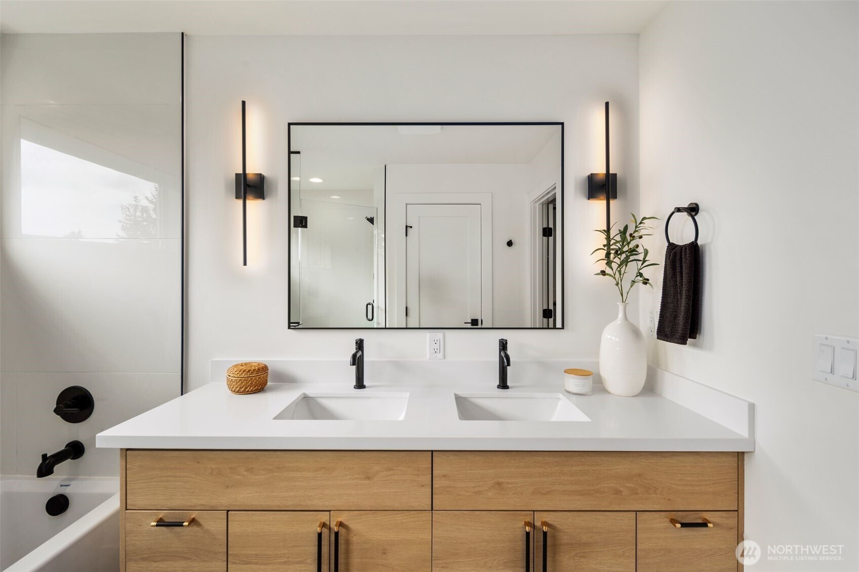 931 N 92nd Street Unit: B